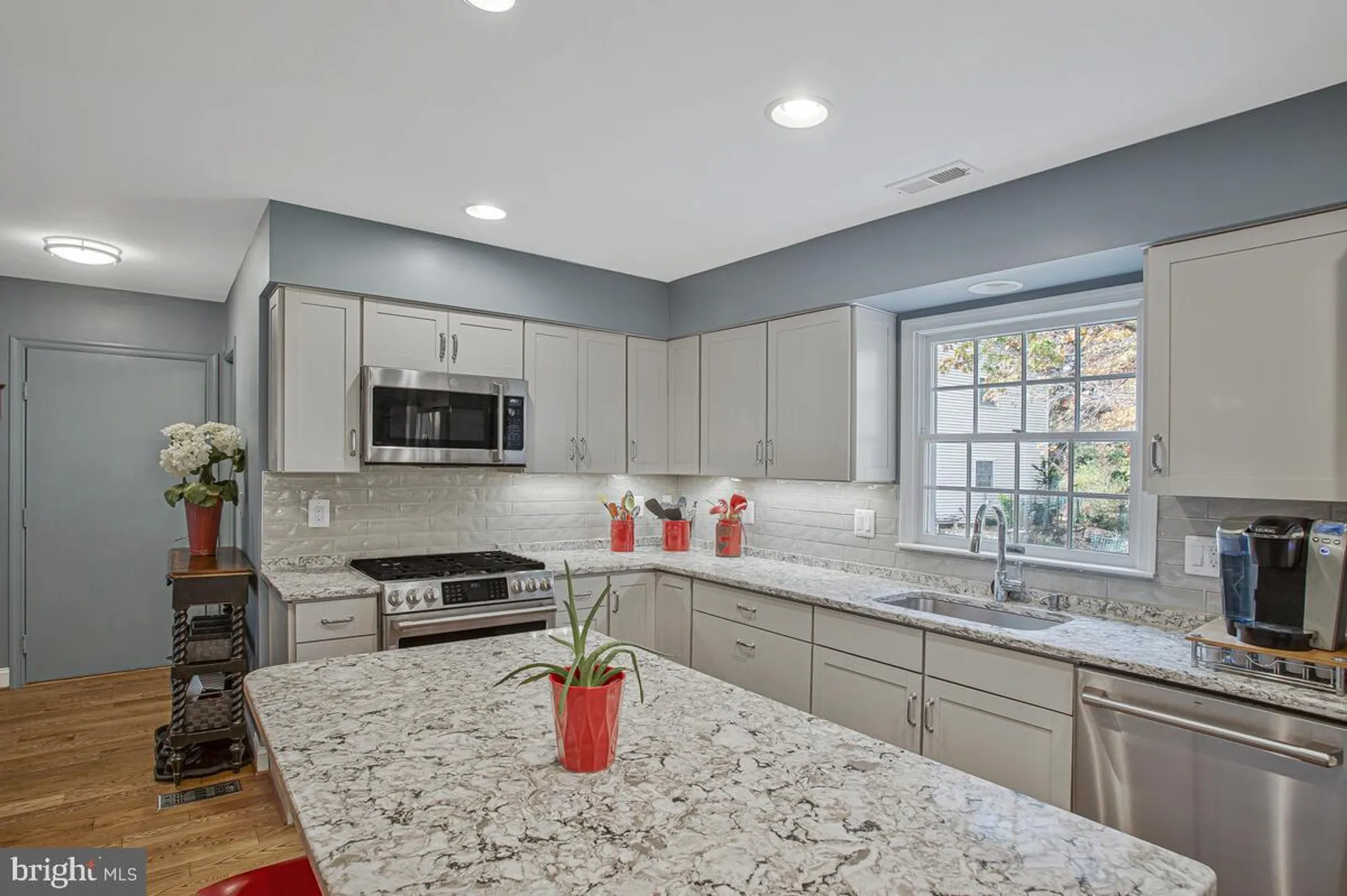 Property Slideshow image 8 of 63 | 2713 coxswain pl, Annapolis, MD, 21401