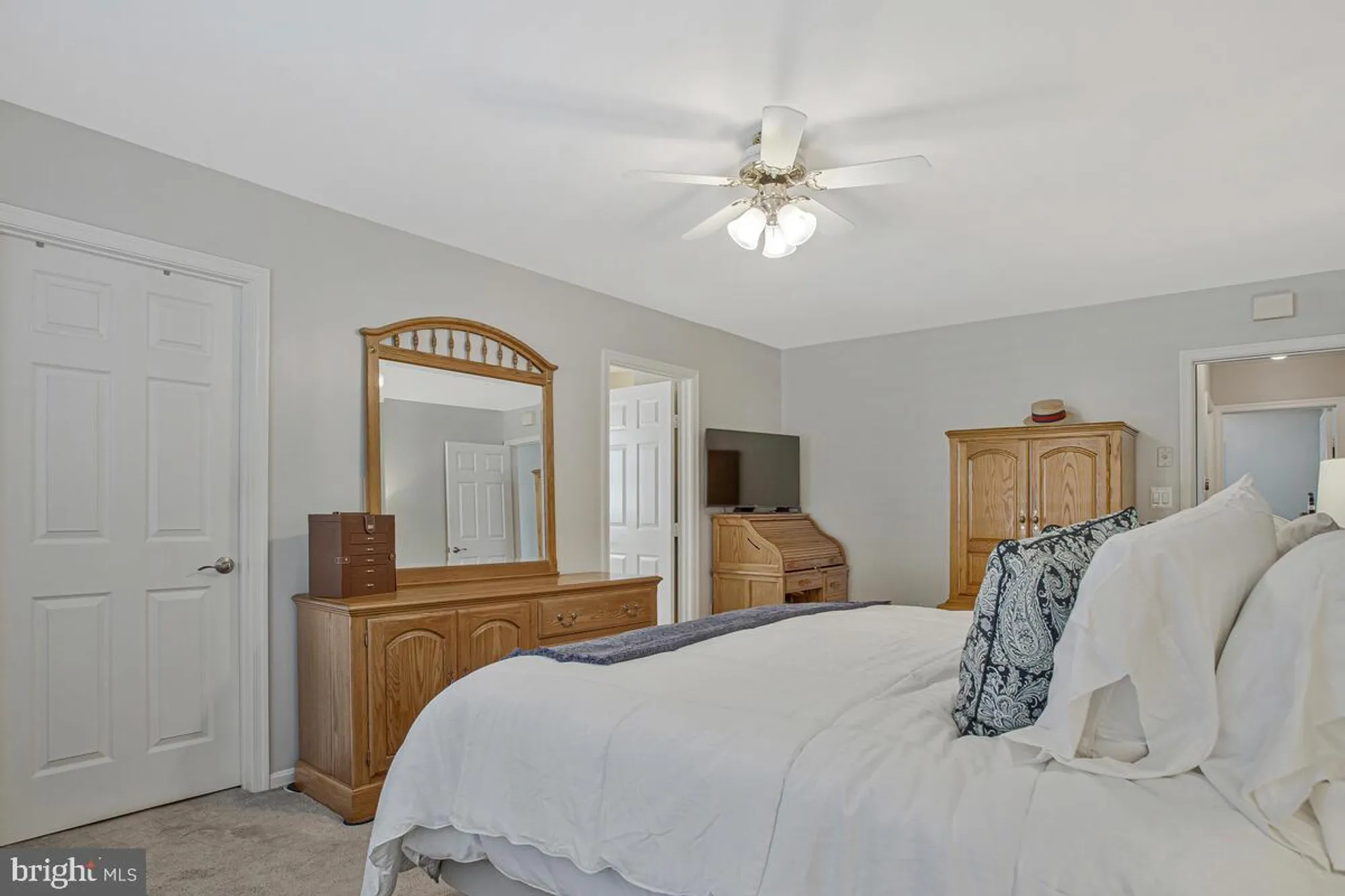 Property Slideshow image 23 of 63 | 2713 coxswain pl, Annapolis, MD, 21401