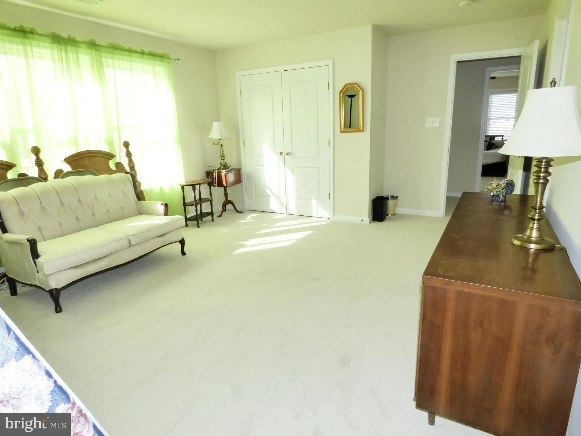 Property Slideshow image 26 of 32 | 44529 blueridge meadows dr, Ashburn, VA, 20147