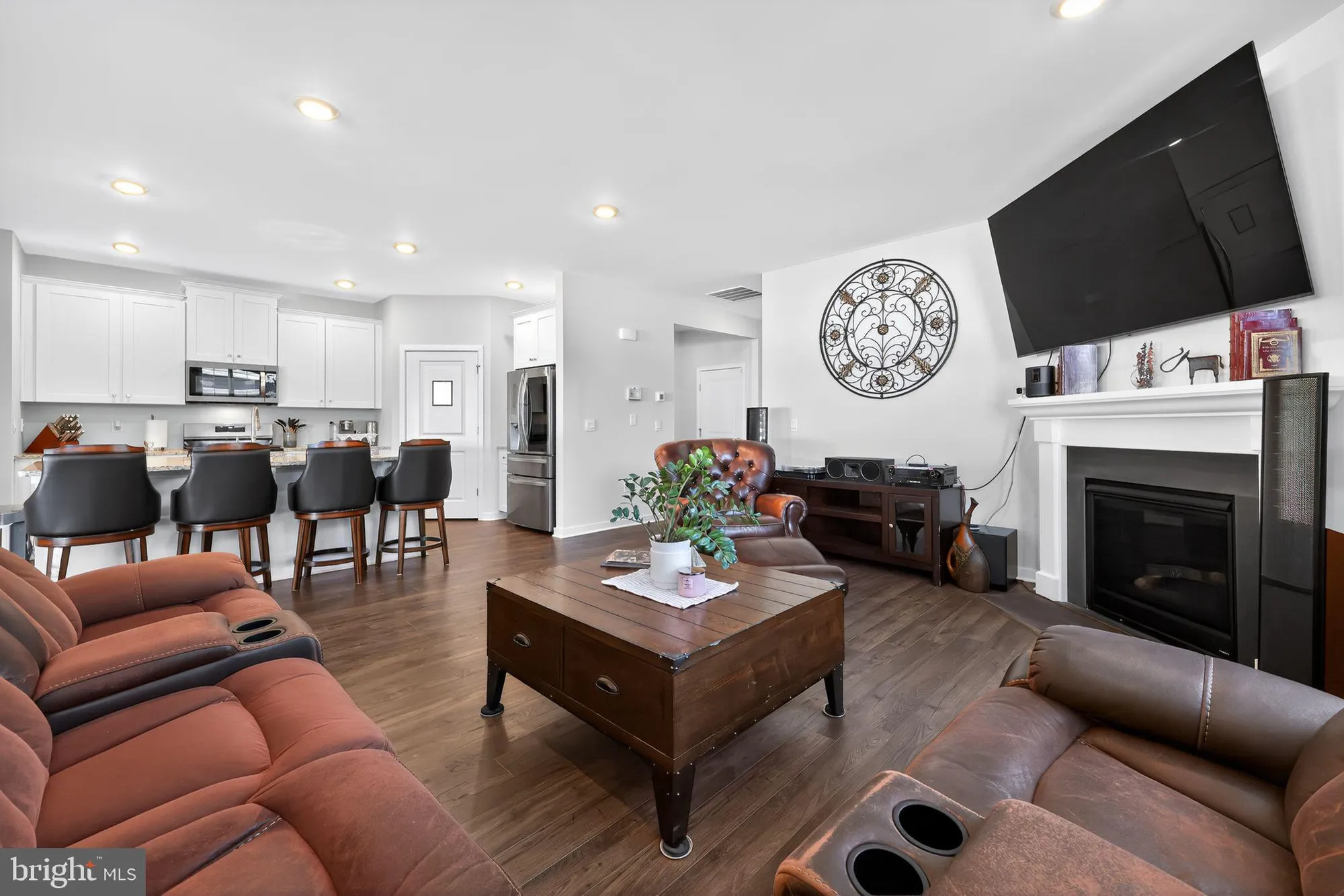 Property Slideshow image 5 of 31 | 103 congressional ct, Moorestown, NJ, 08057