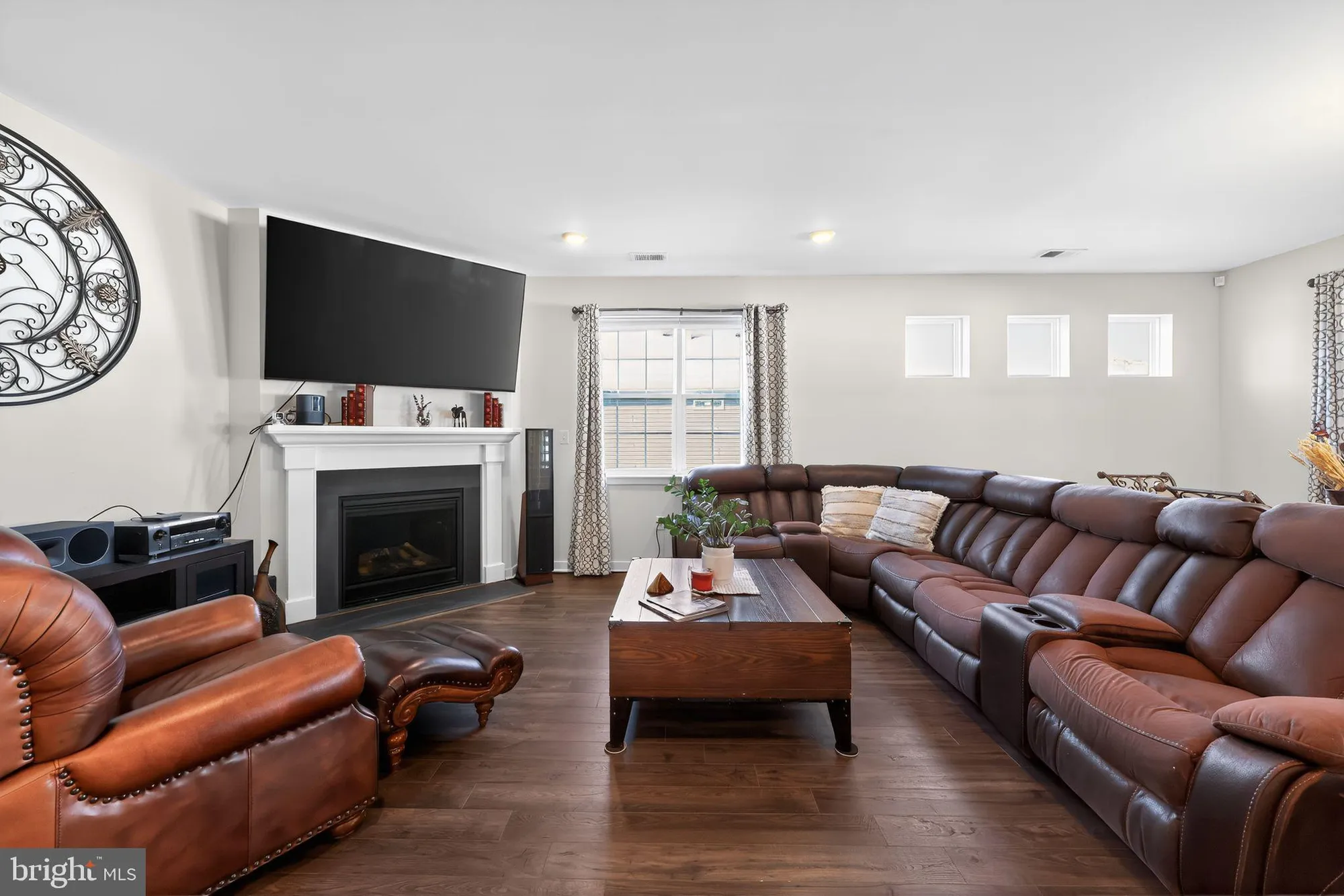 Property Slideshow image 8 of 31 | 103 congressional ct, Moorestown, NJ, 08057