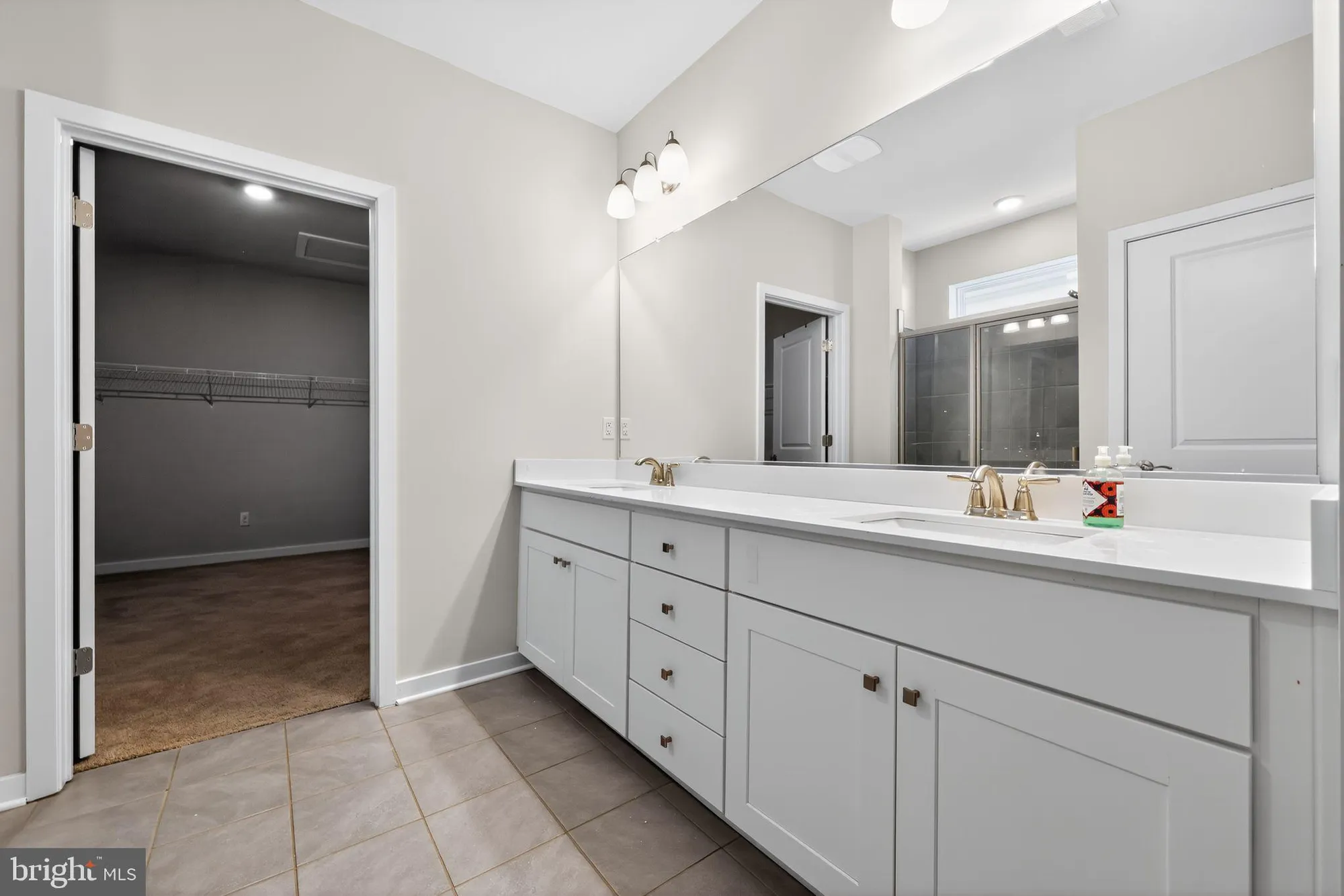 Property Slideshow image 19 of 31 | 103 congressional ct, Moorestown, NJ, 08057