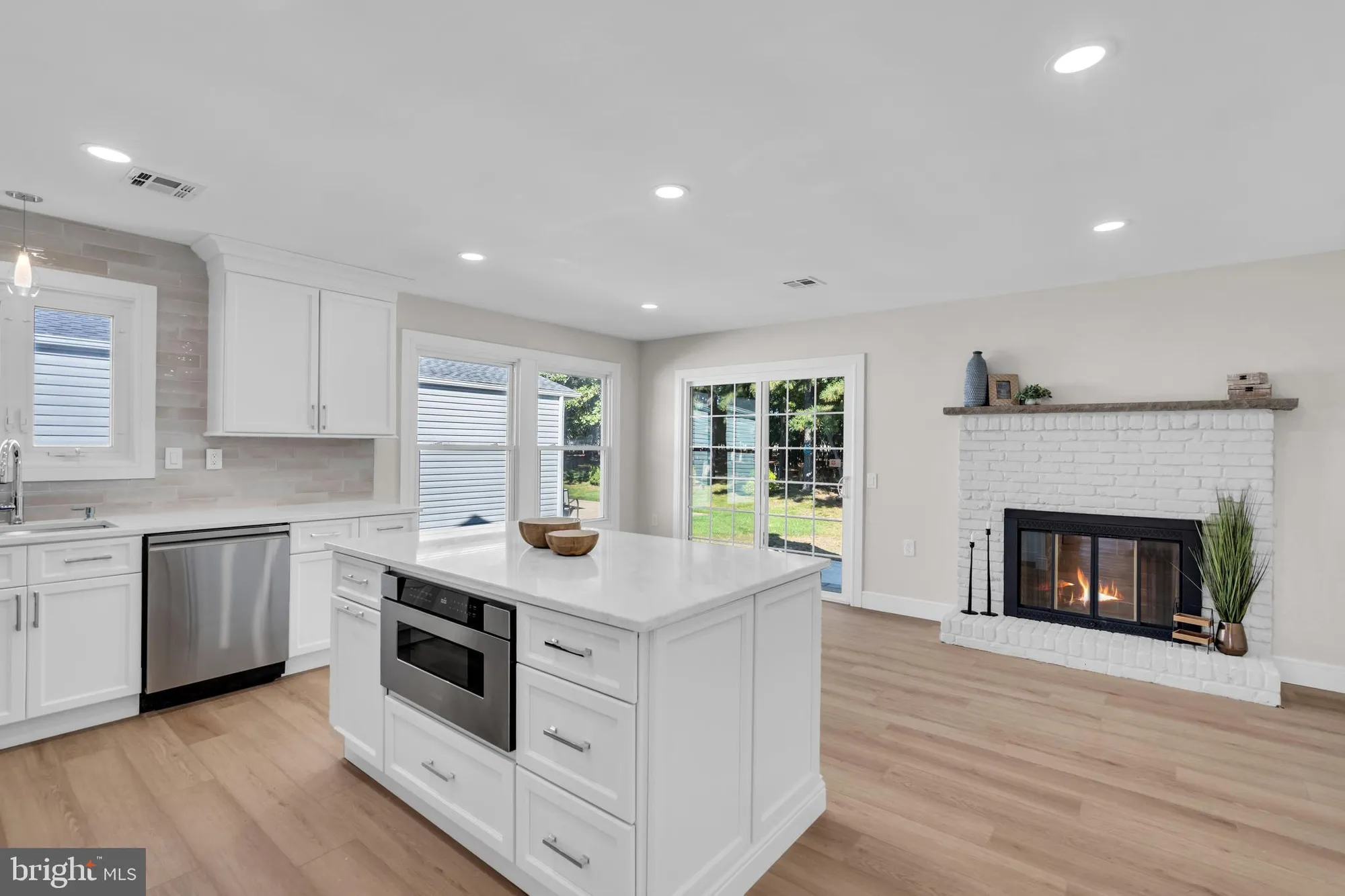 Property Slideshow image 6 of 26 | 145 cabrillo blvd, Toms River, NJ, 08757