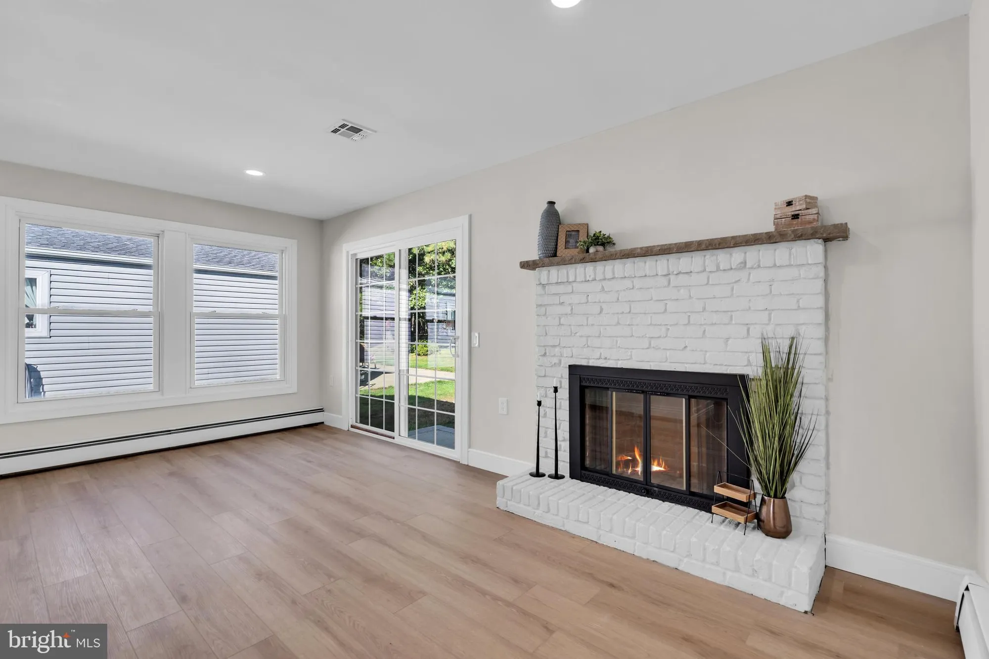 Property Slideshow image 7 of 26 | 145 cabrillo blvd, Toms River, NJ, 08757