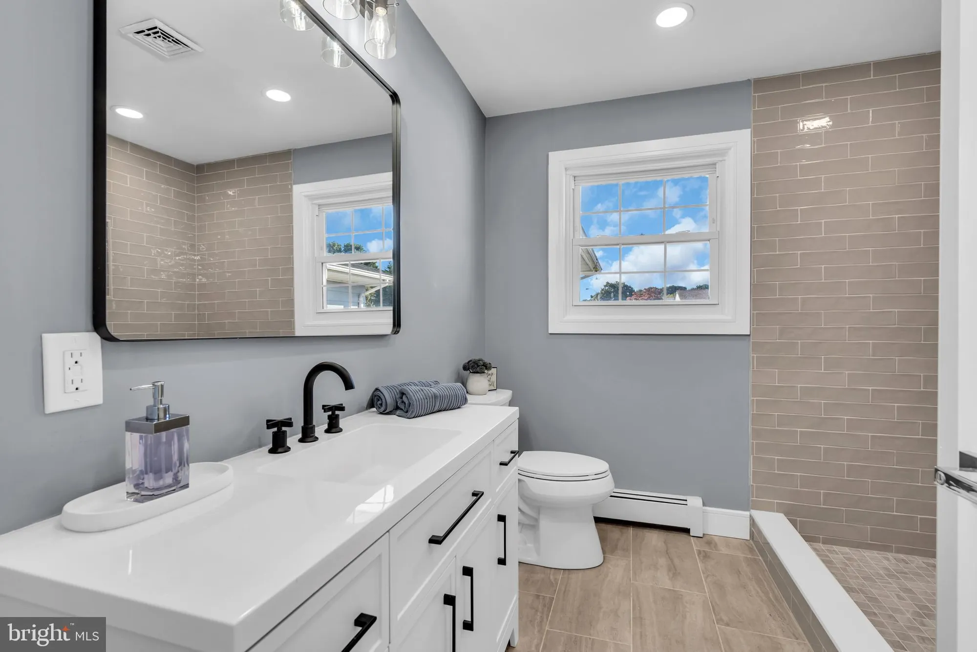 Property Slideshow image 20 of 26 | 145 cabrillo blvd, Toms River, NJ, 08757