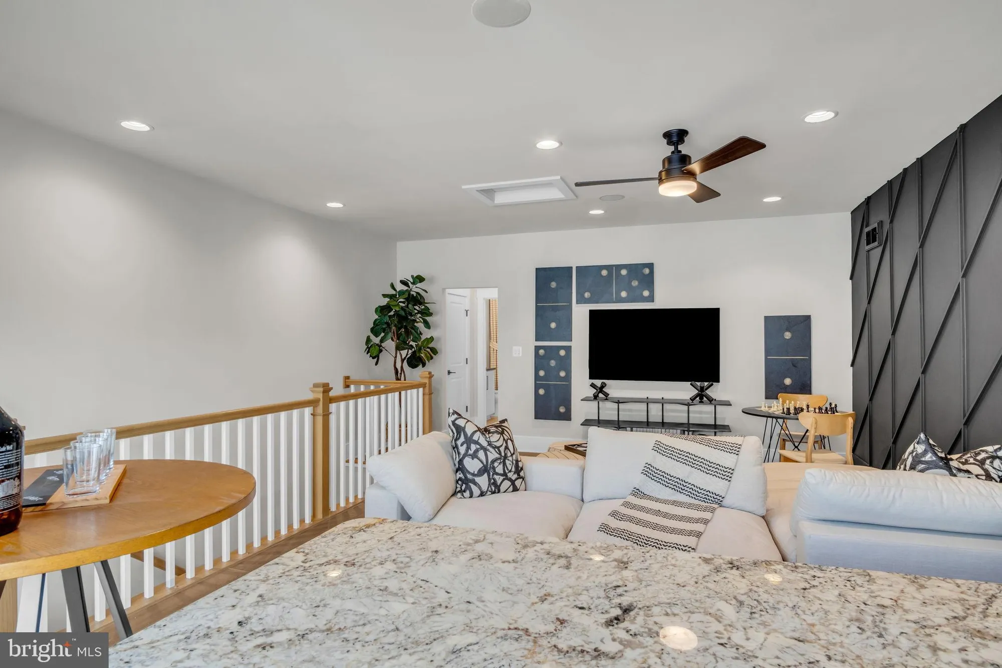 Property Slideshow image 14 of 44 | 39 reedgrass way, Gettysburg, PA, 17325