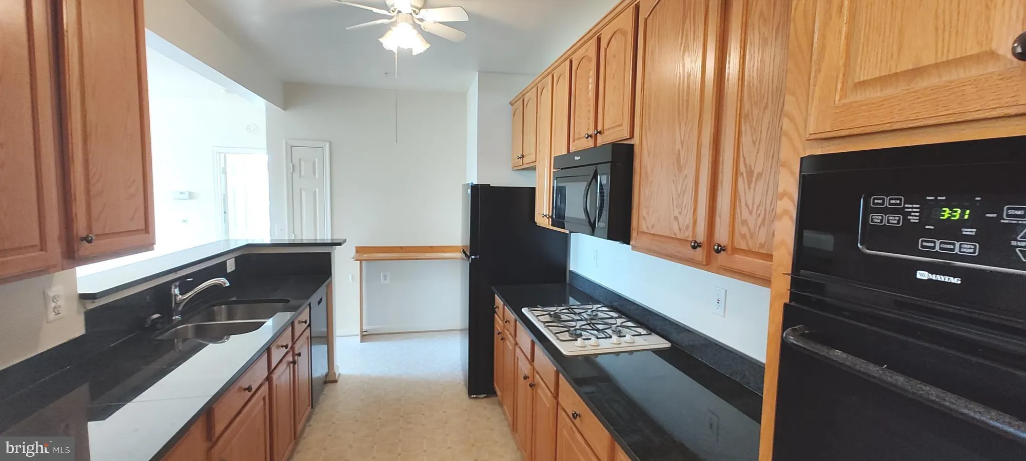 Property Slideshow image 10 of 46 | 1 cameron grove blvd 301, Upper Marlboro, MD, 20774