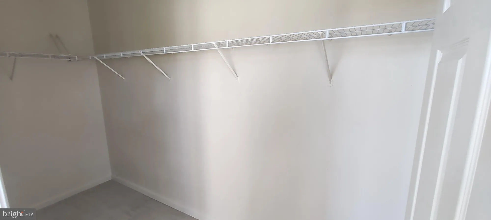 Property Slideshow image 17 of 46 | 1 cameron grove blvd 301, Upper Marlboro, MD, 20774