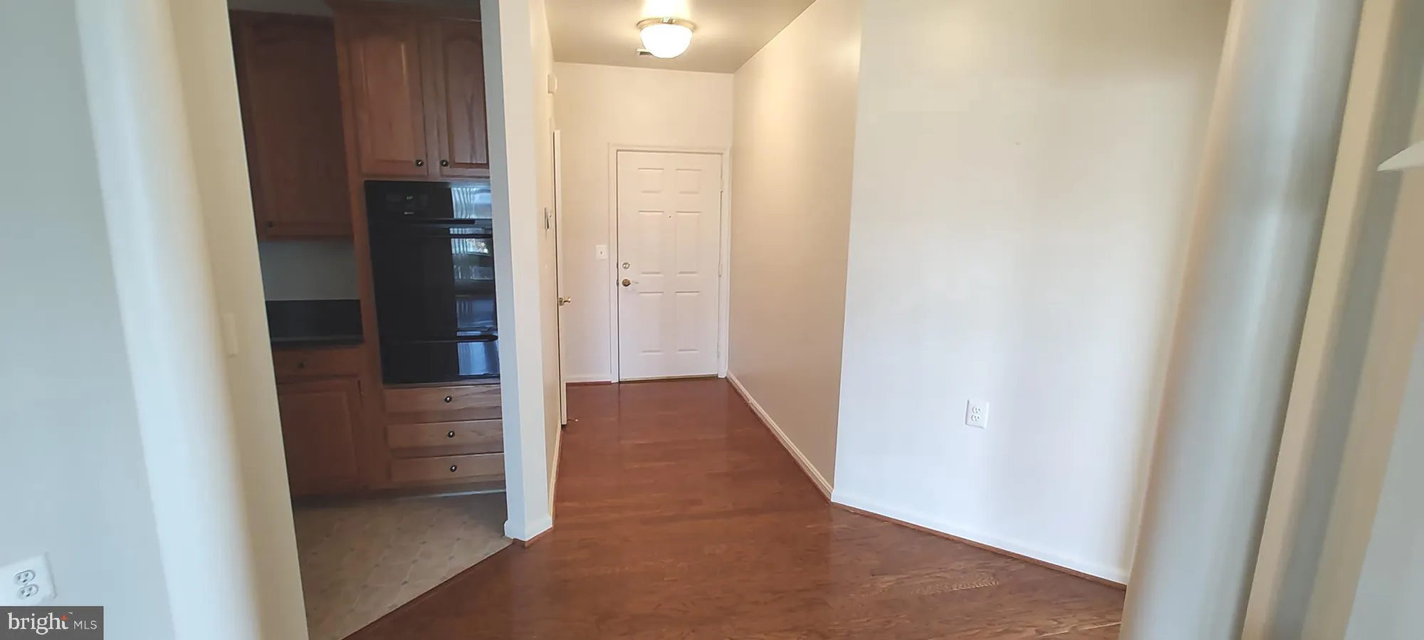 Property Slideshow image 28 of 46 | 1 cameron grove blvd 301, Upper Marlboro, MD, 20774