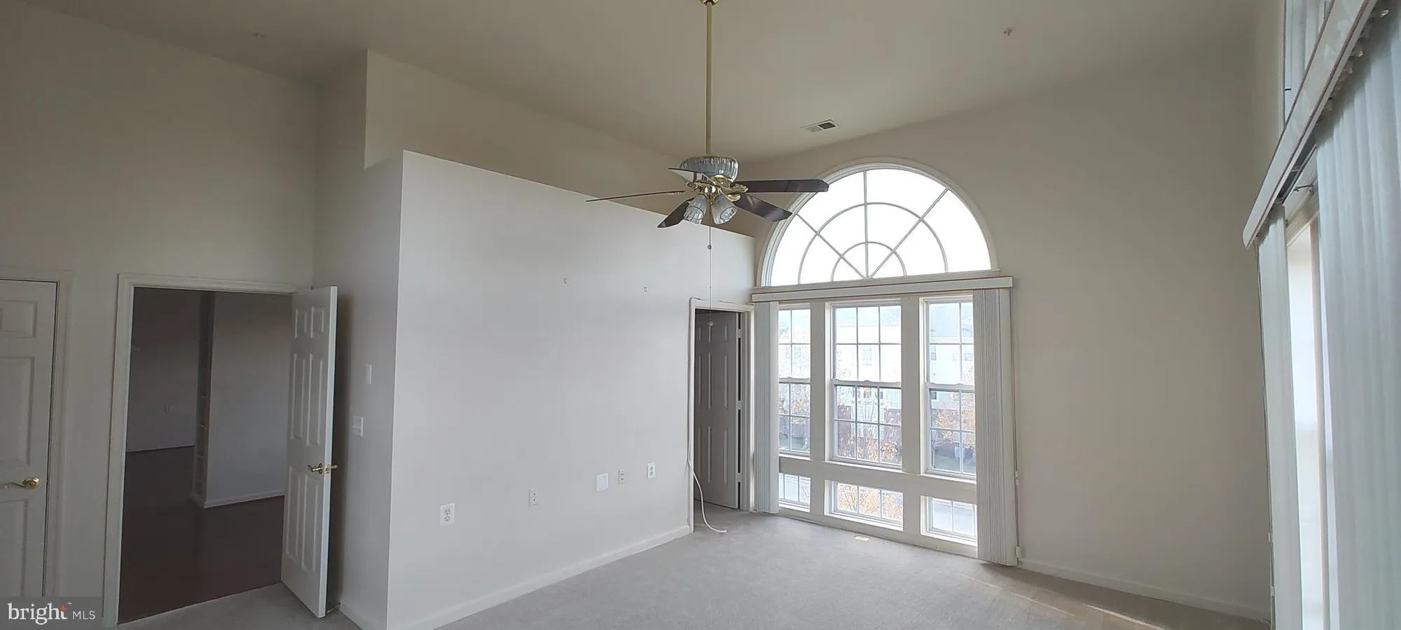 Property Slideshow image 29 of 46 | 1 cameron grove blvd 301, Upper Marlboro, MD, 20774