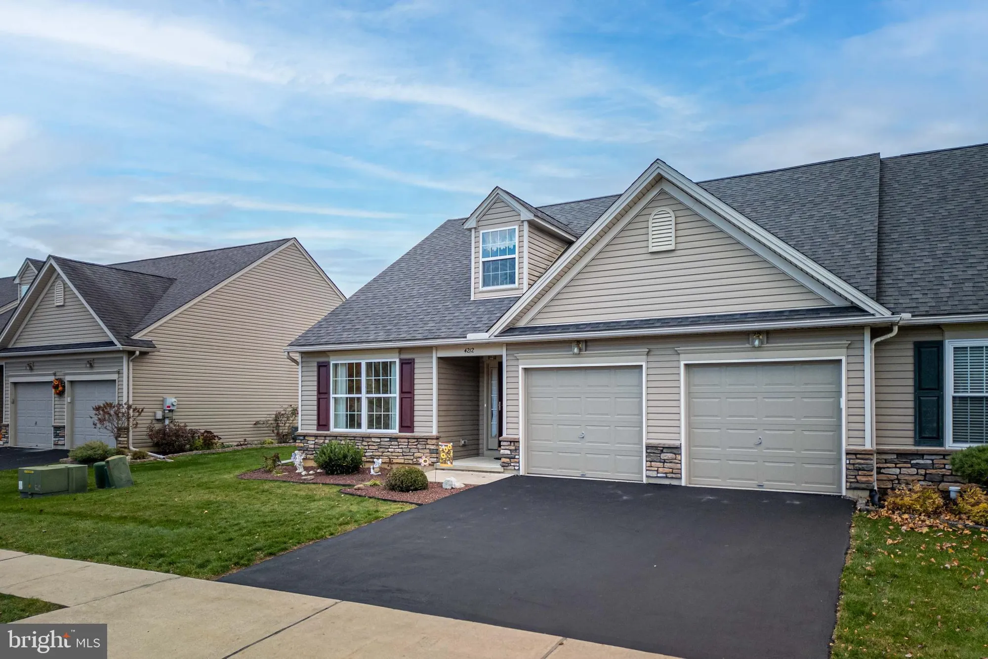 Property Slideshow image 18 of 31 | 4212 belmont cir, Whitehall, PA, 18052