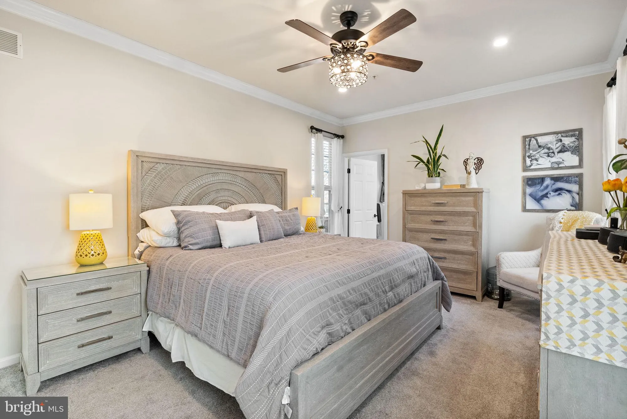 Property Slideshow image 28 of 49 | 1017 conway ct, Warwick, PA, 18974