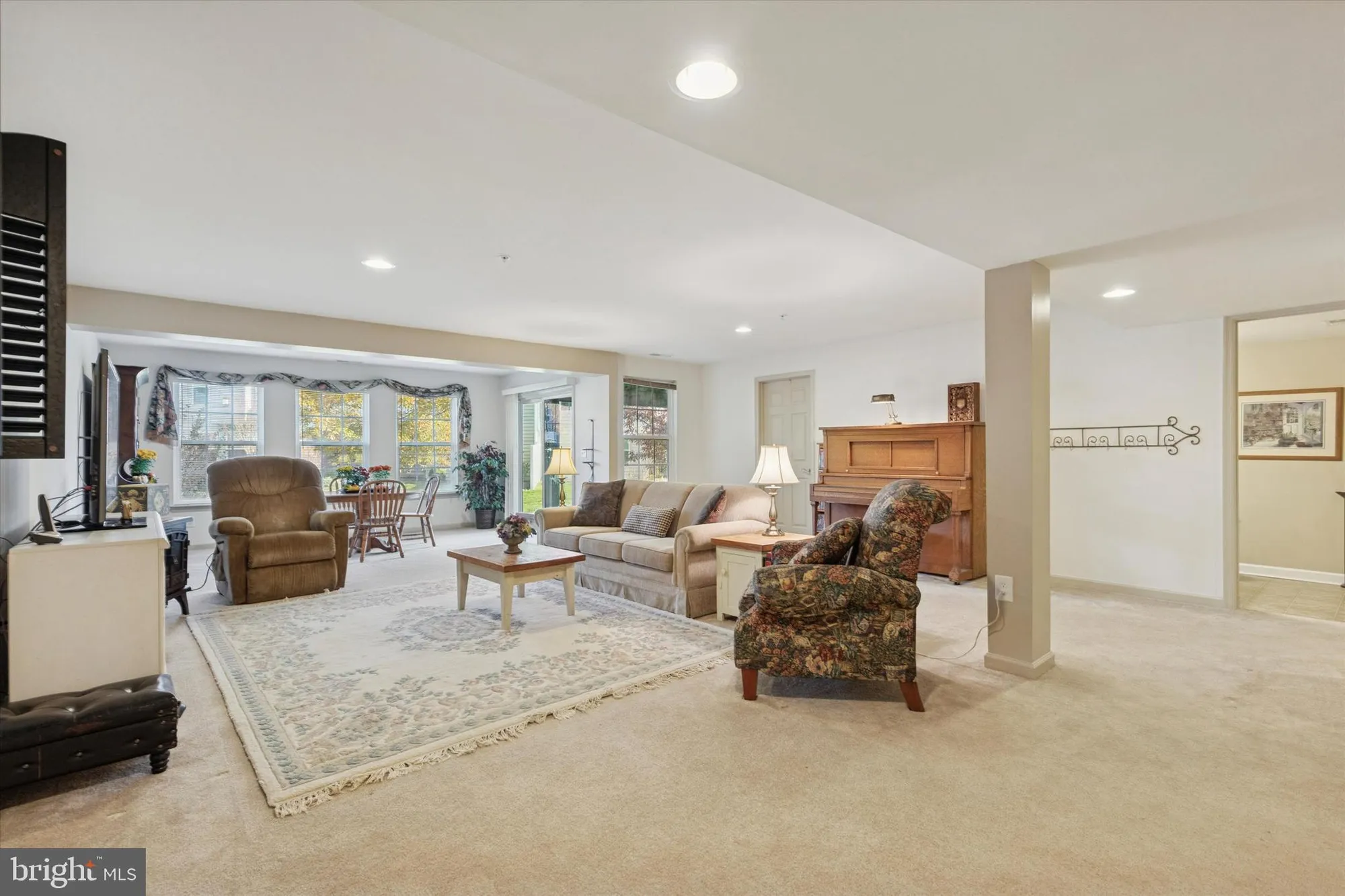 Property Slideshow image 35 of 57 | 116 brindle ct, Norristown, PA, 19403