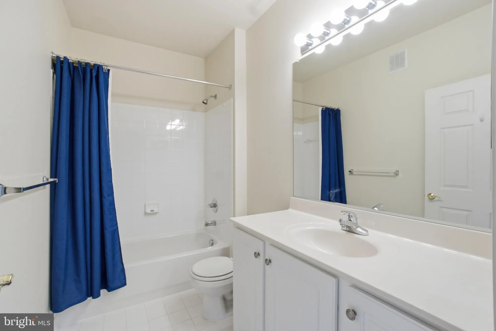 Property Slideshow image 38 of 52 | 2540 kensington gdns unit 303, Ellicott City, MD, 21043