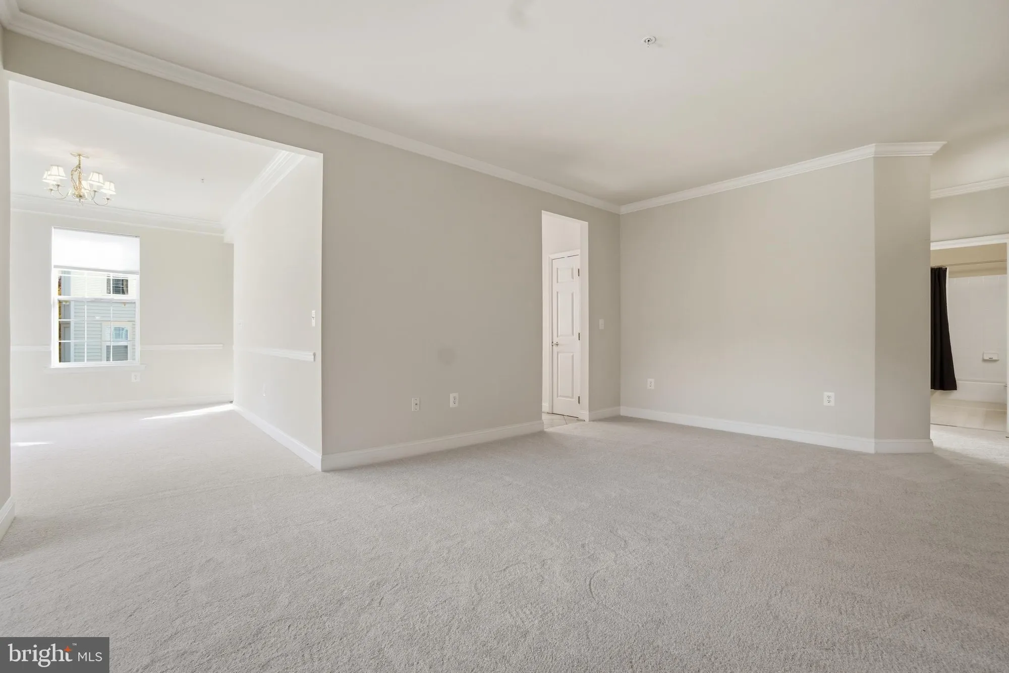 Property Slideshow image 17 of 52 | 2540 kensington gdns unit 303, Ellicott City, MD, 21043