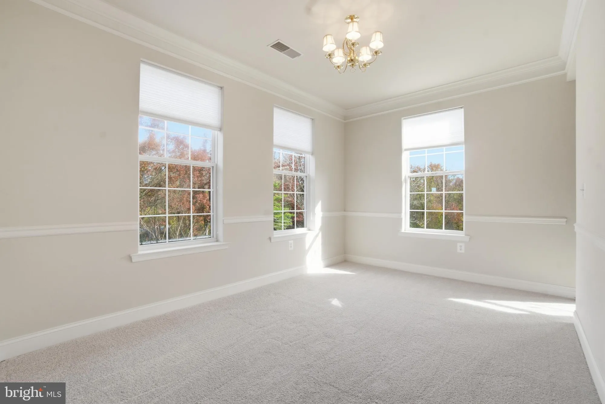 Property Slideshow image 26 of 52 | 2540 kensington gdns unit 303, Ellicott City, MD, 21043