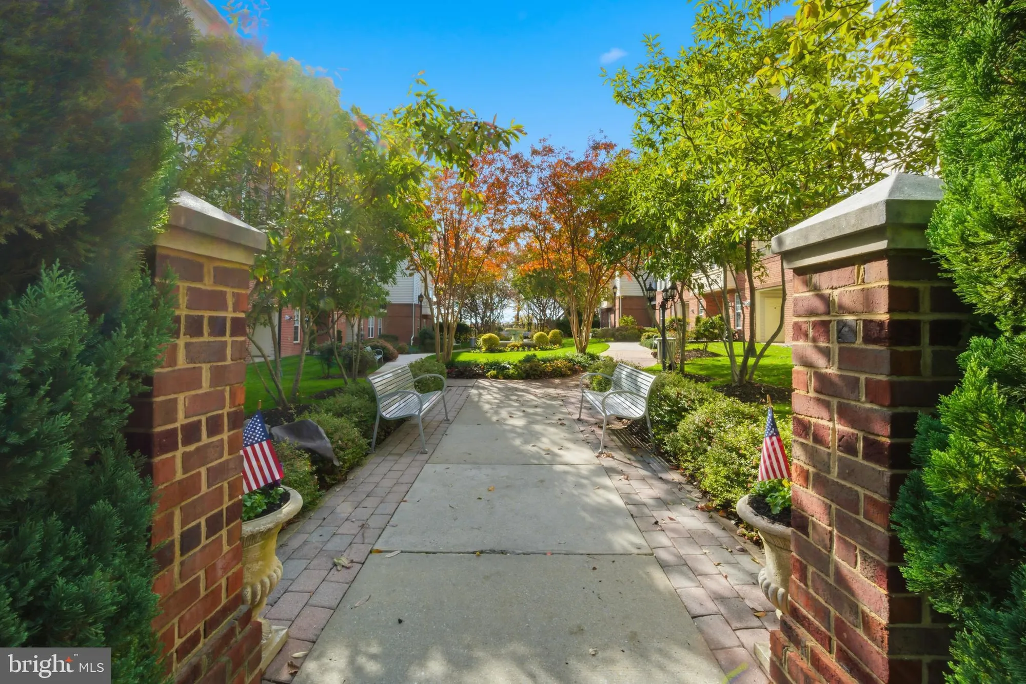 Property Slideshow image 4 of 52 | 2540 kensington gdns unit 303, Ellicott City, MD, 21043