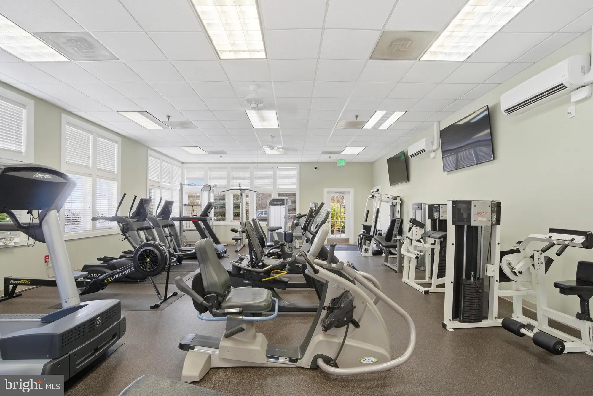 Property Slideshow image 45 of 52 | 2540 kensington gdns unit 303, Ellicott City, MD, 21043