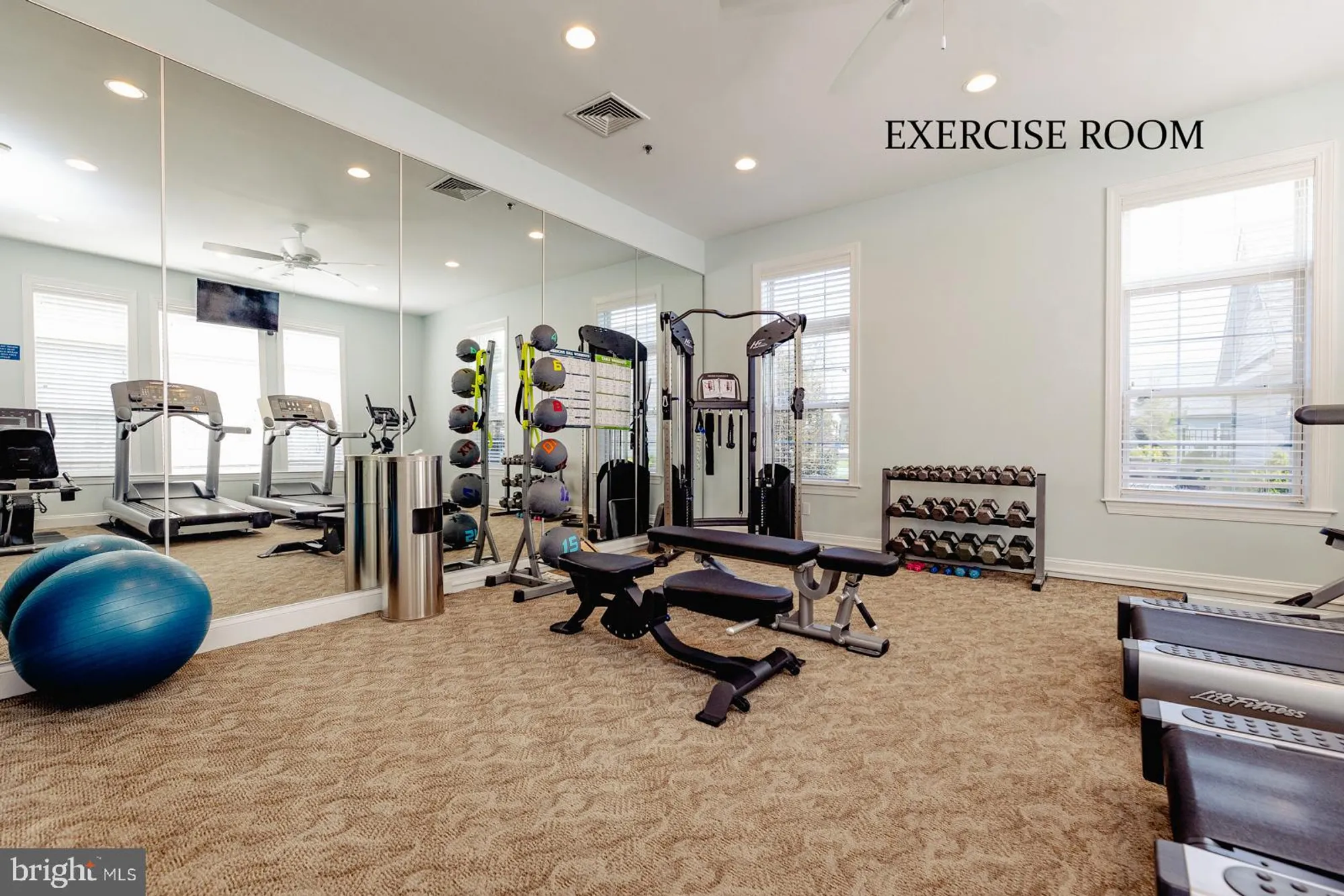 Property Slideshow image 12 of 25 | 407 maryjoe way, Warrington, PA, 18976