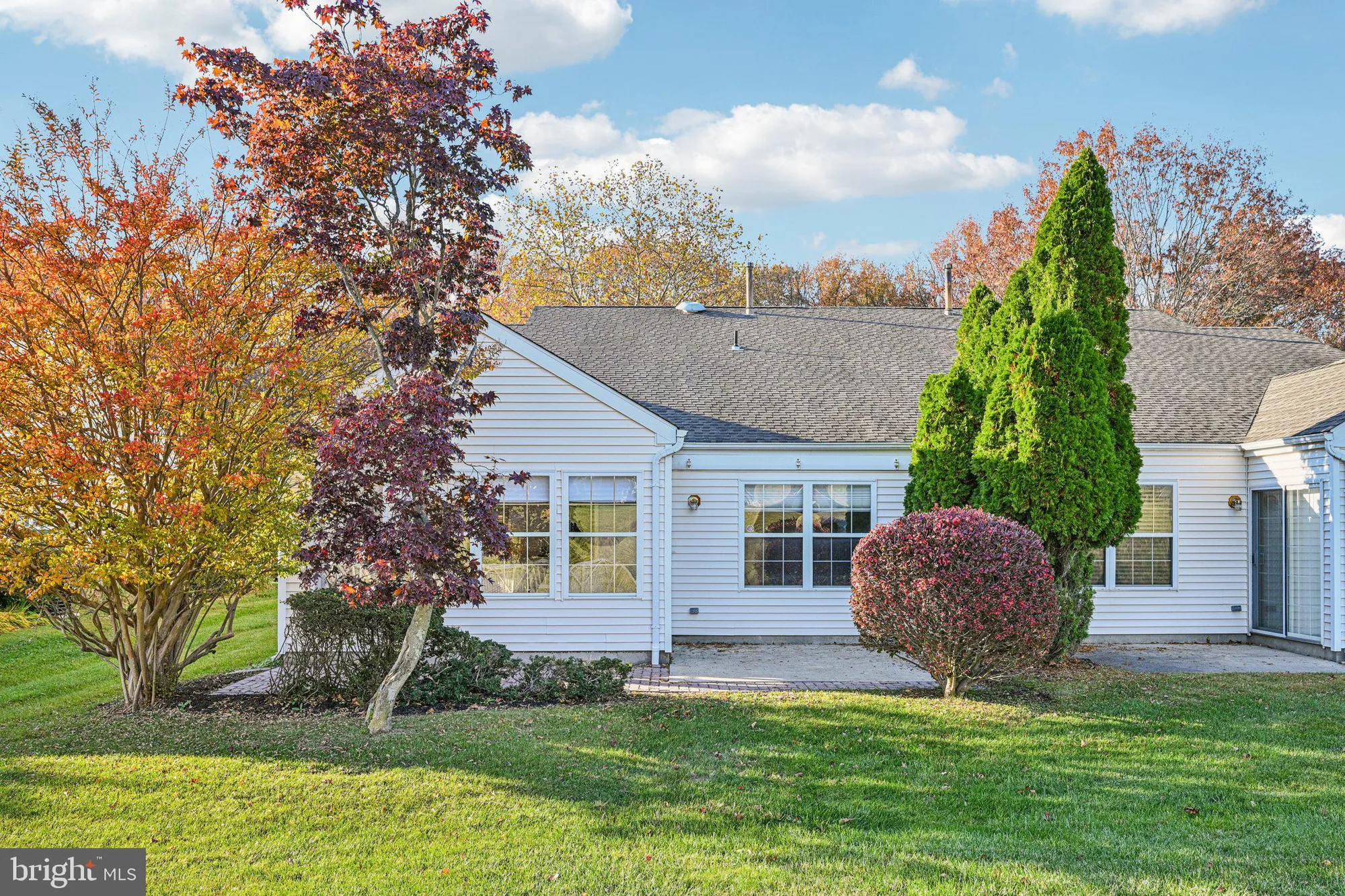 Property Slideshow image 41 of 53 | 17 peppergrass dr, Mount Laurel, NJ, 08054