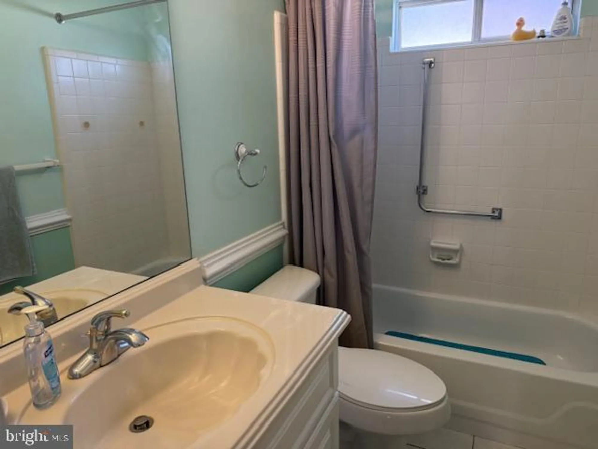 Property Slideshow image 16 of 30 | 14 burtons dr, Southampton, NJ, 08088