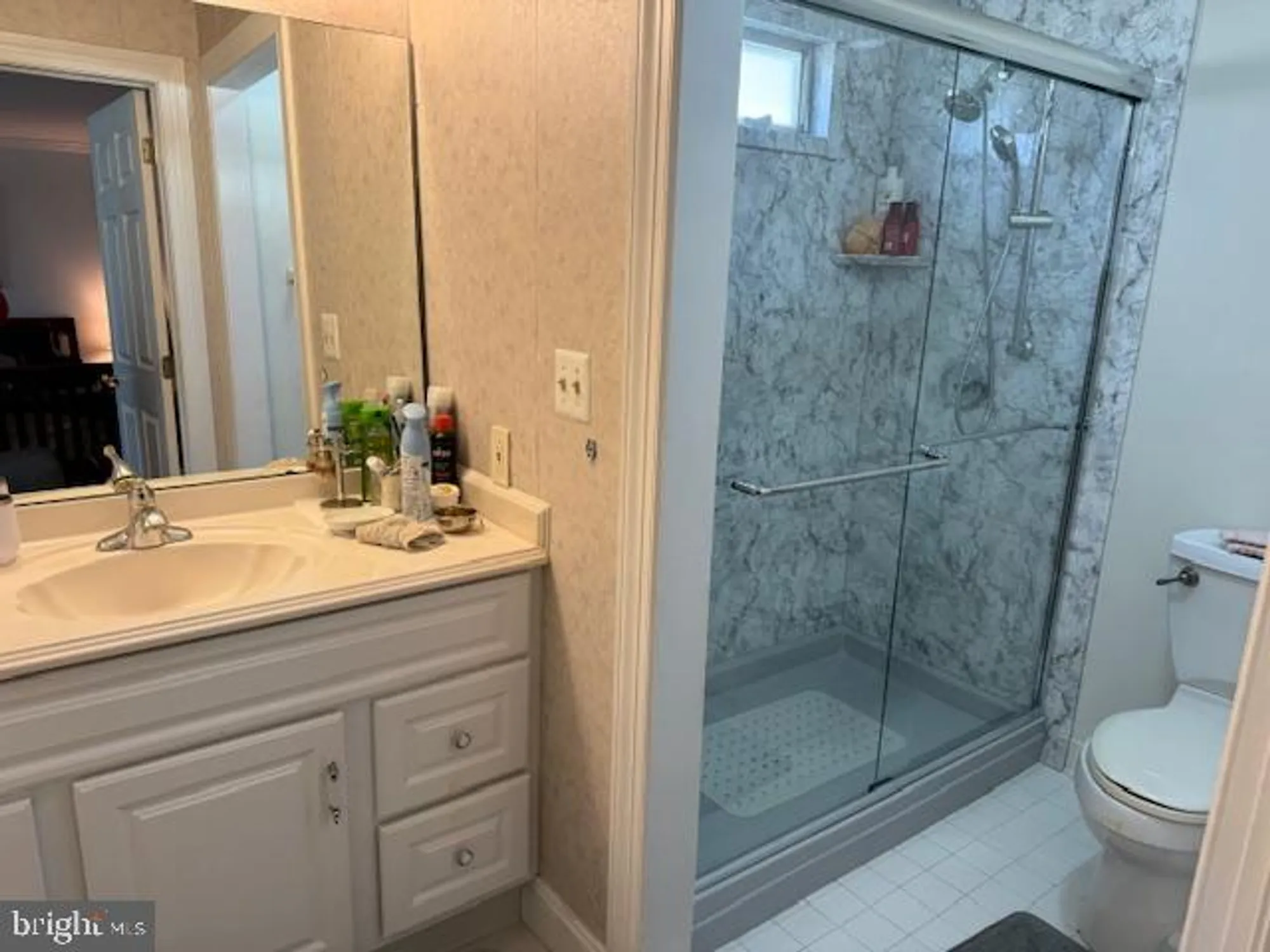 Property Slideshow image 17 of 30 | 14 burtons dr, Southampton, NJ, 08088