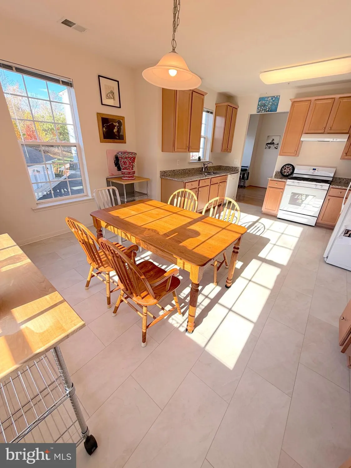 Property Slideshow image 14 of 46 | 8501 coltrane ct 206, Ellicott City, MD, 21043