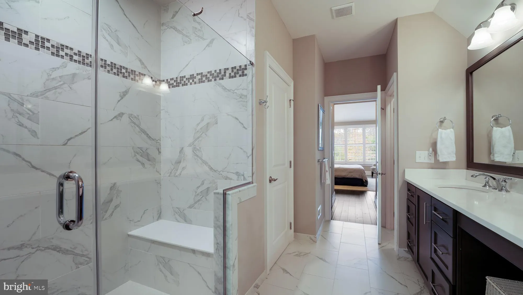 Property Slideshow image 19 of 31 | 34 hillyer ln, Newtown, PA, 18940