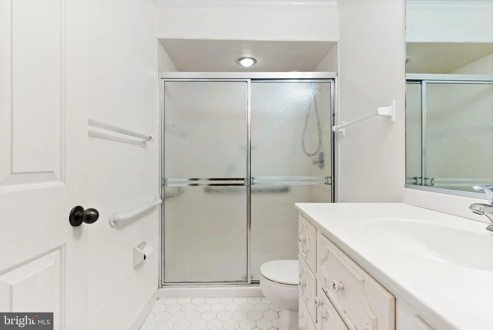 Property Slideshow image 25 of 52 | 254 chatham way # 254, West Chester, PA, 19380