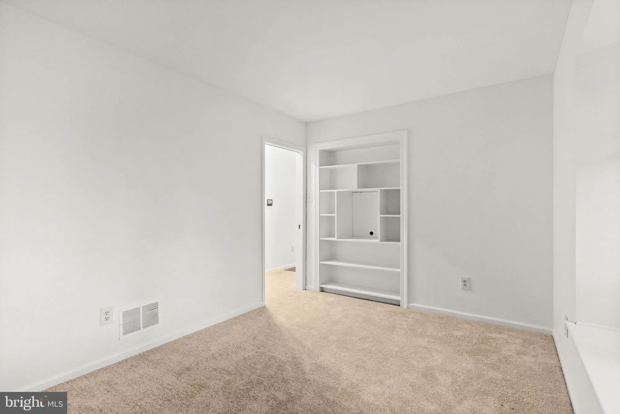 Property Slideshow image 32 of 52 | 254 chatham way # 254, West Chester, PA, 19380