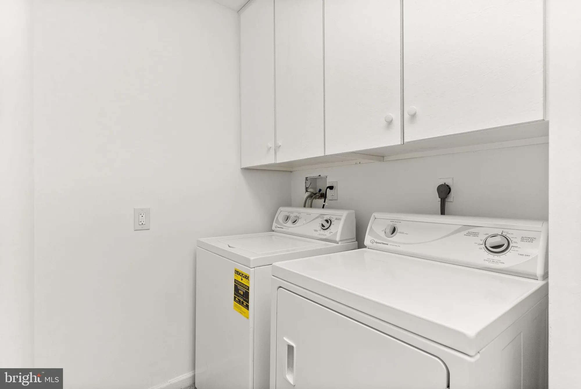 Property Slideshow image 30 of 52 | 254 chatham way # 254, West Chester, PA, 19380