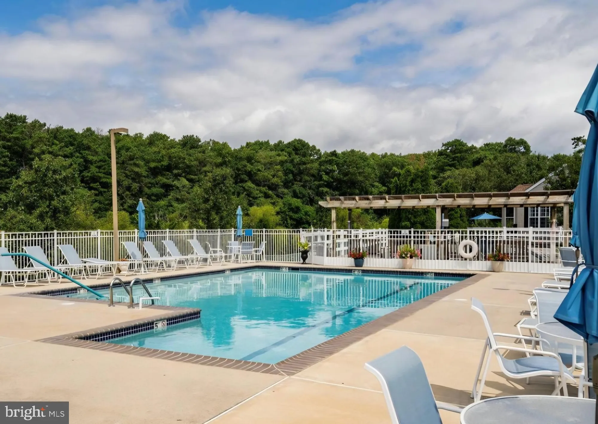 Property Slideshow image 4 of 41 | 61 sandpiper rd, Barnegat, NJ, 08005