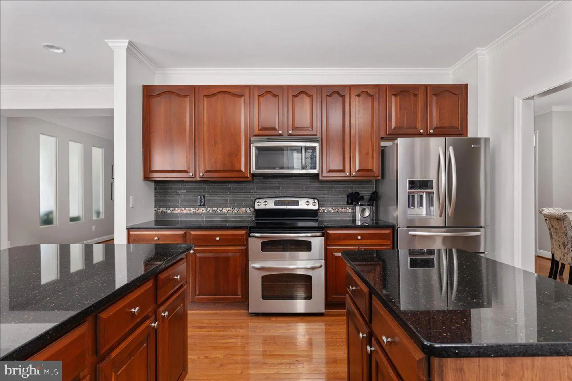 Property Slideshow image 16 of 84 | 13612 ryton ridge ln, Gainesville, VA, 20155