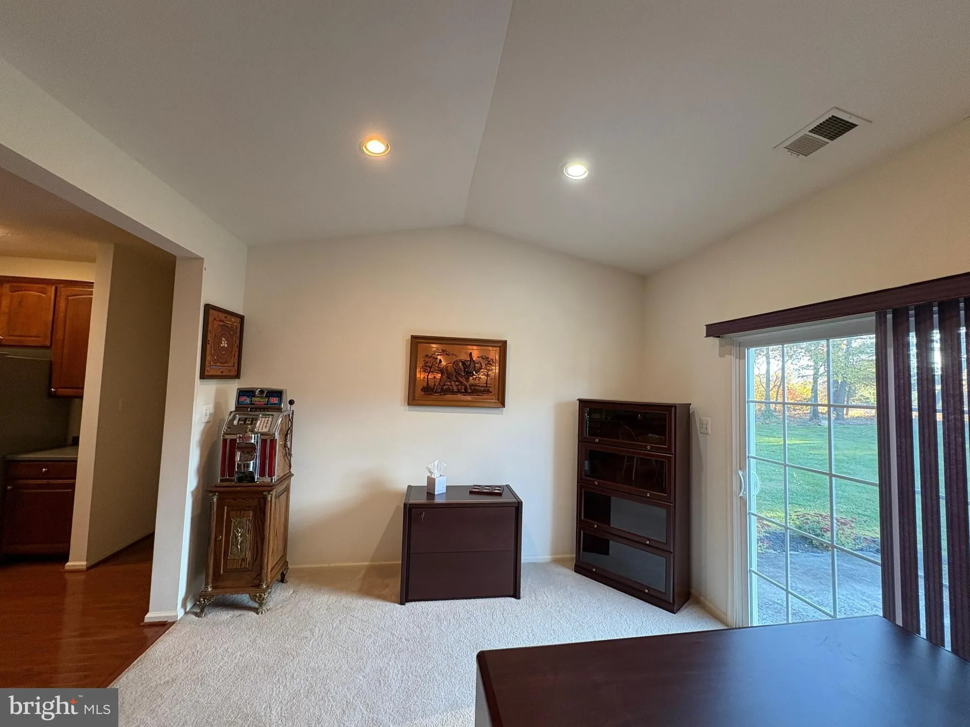 Property Slideshow image 25 of 48 | 253 snowy egret ln, West Deptford, NJ, 08086