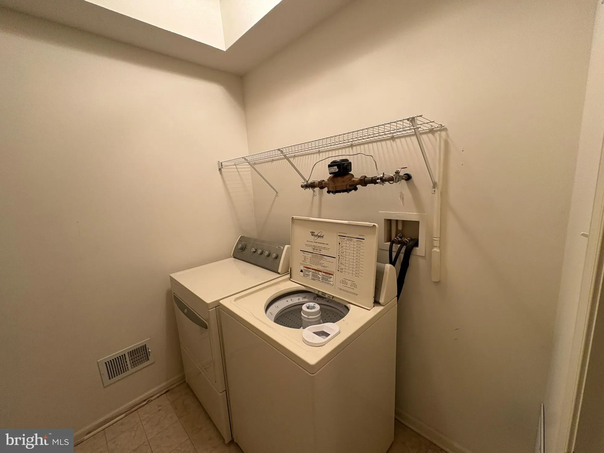 Property Slideshow image 37 of 48 | 253 snowy egret ln, West Deptford, NJ, 08086