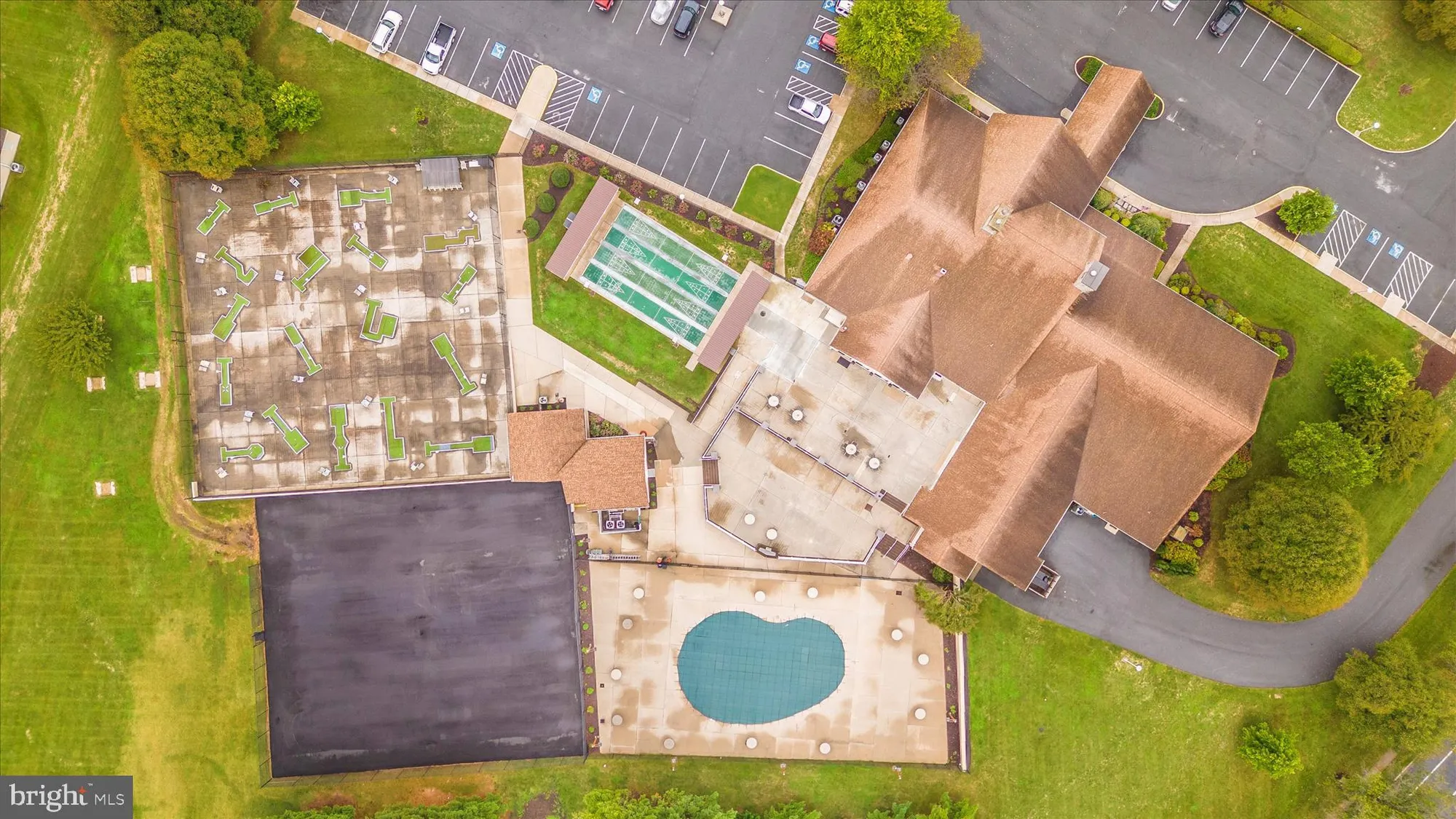 Property Slideshow image 51 of 54 | 6905 chokeberry ct, Frederick, MD, 21703