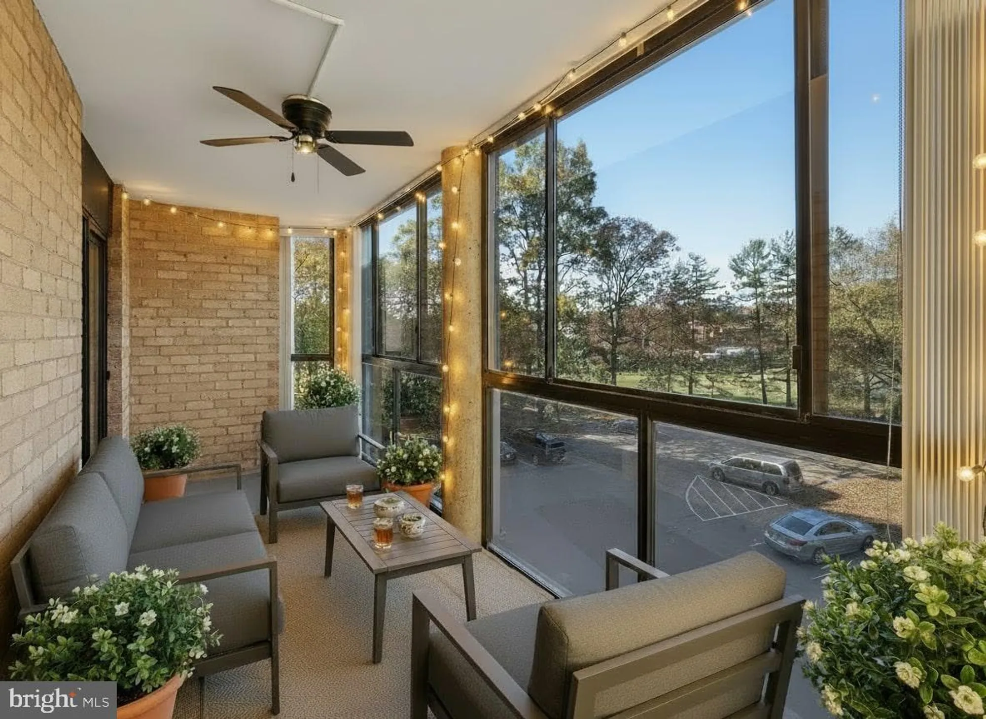 Property Slideshow image 35 of 40 | 15101 interlachen dr 1-326, Silver Spring, MD, 20906