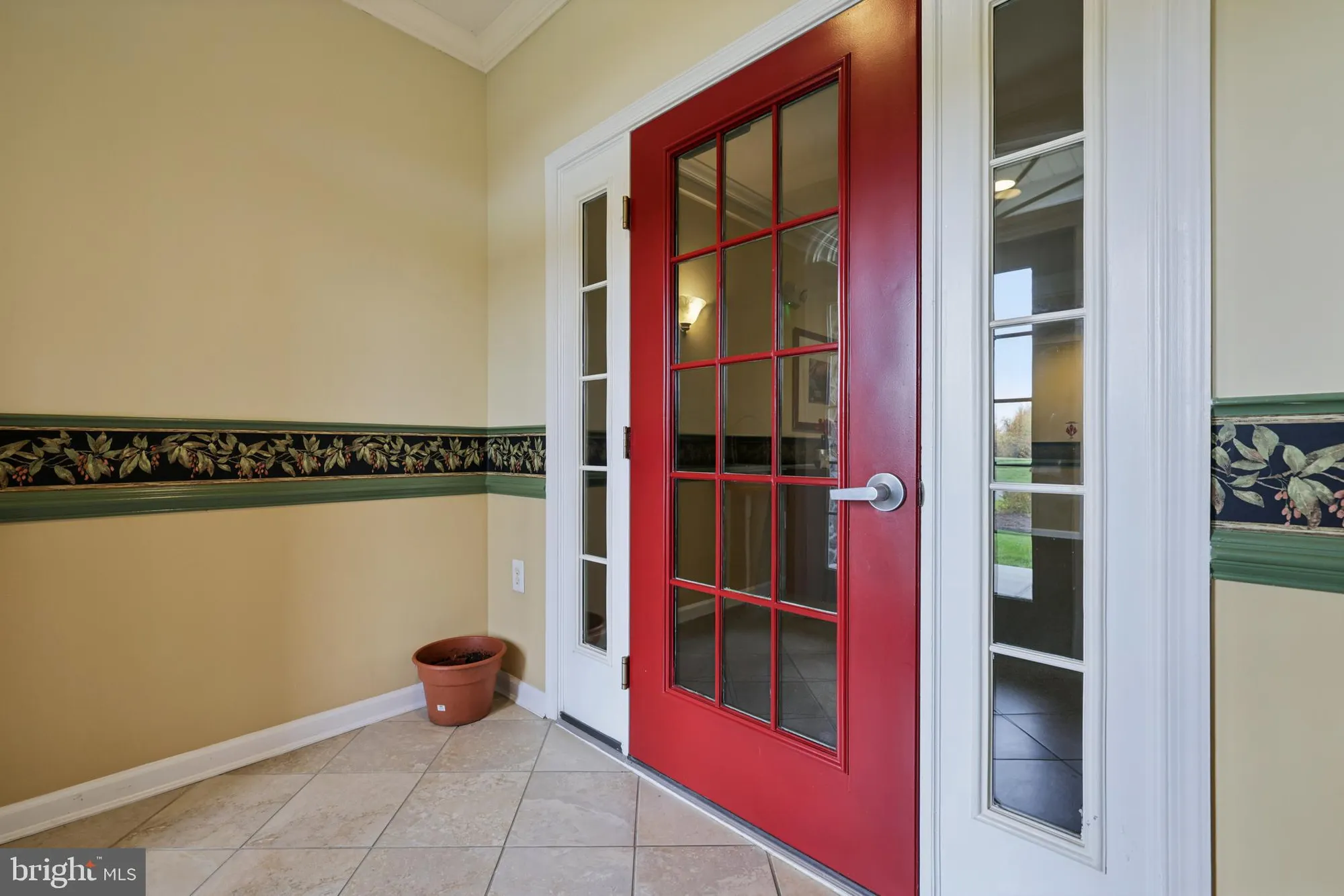 Property Slideshow image 3 of 49 | 11120 chambers ct q, Woodstock, MD, 21163