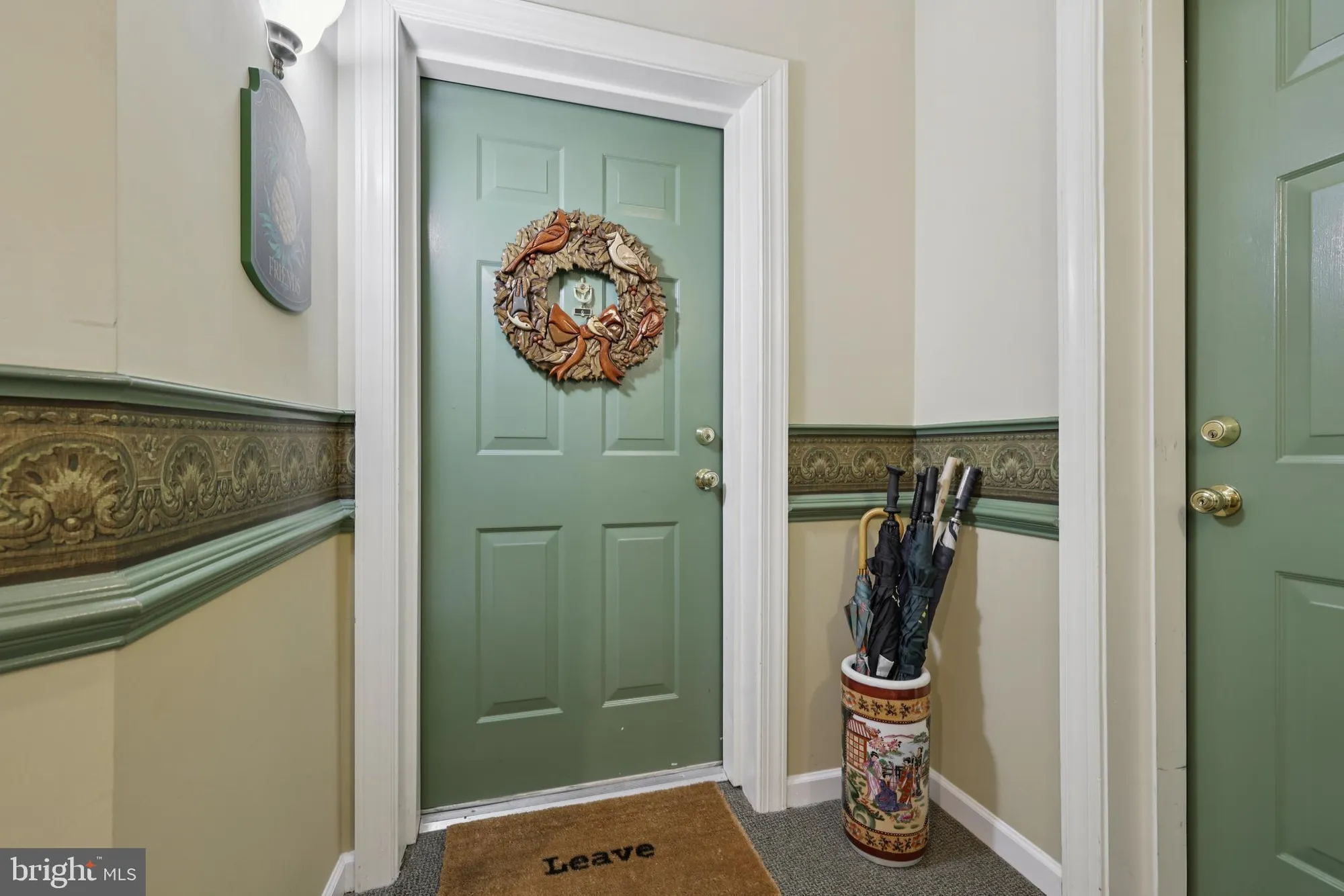 Property Slideshow image 4 of 49 | 11120 chambers ct q, Woodstock, MD, 21163