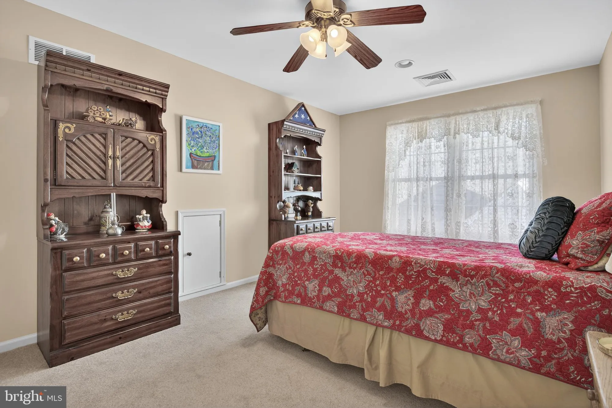 Property Slideshow image 33 of 51 | 1832 mercers ml, Lancaster, PA, 17601