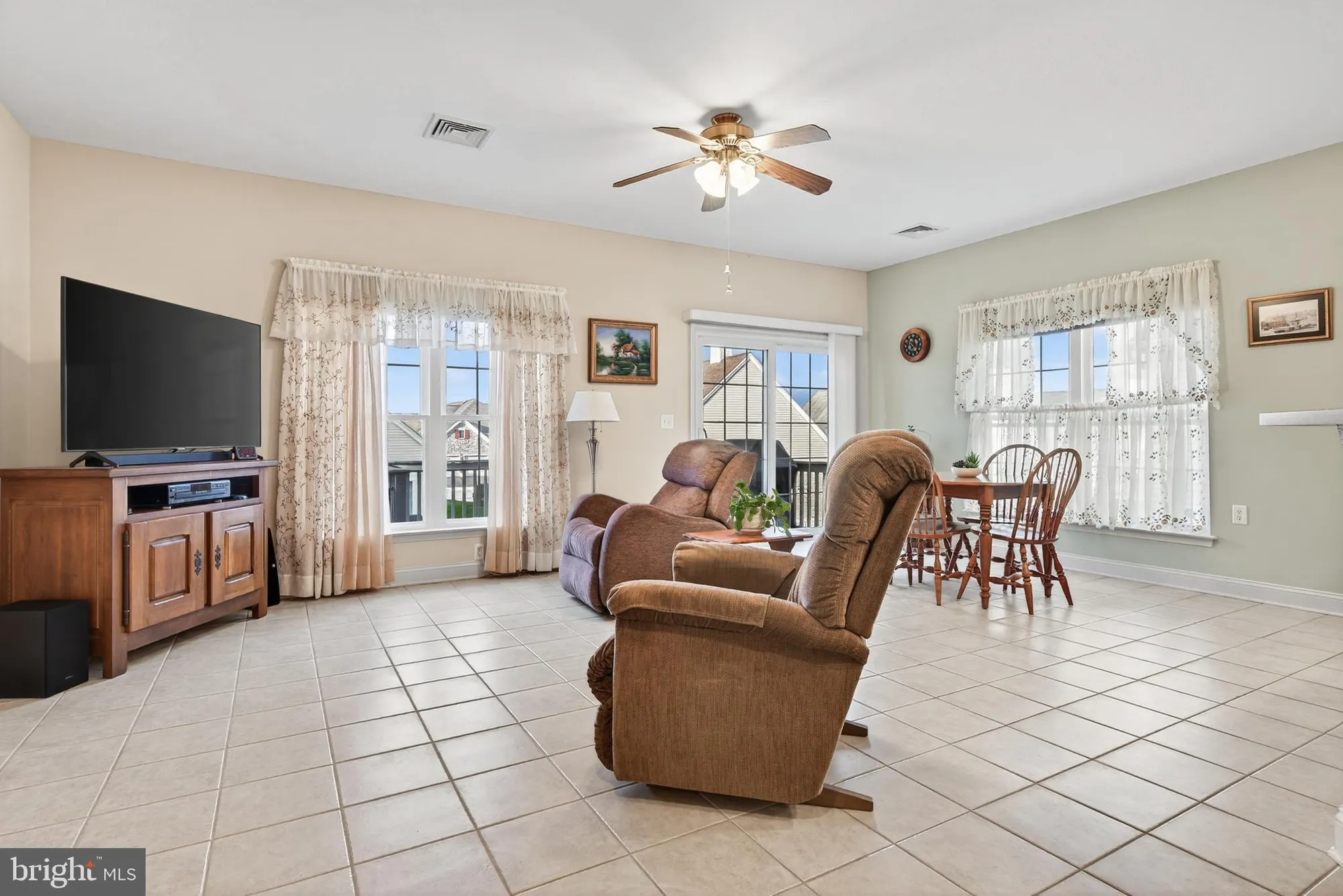 Property Slideshow image 28 of 51 | 1832 mercers ml, Lancaster, PA, 17601