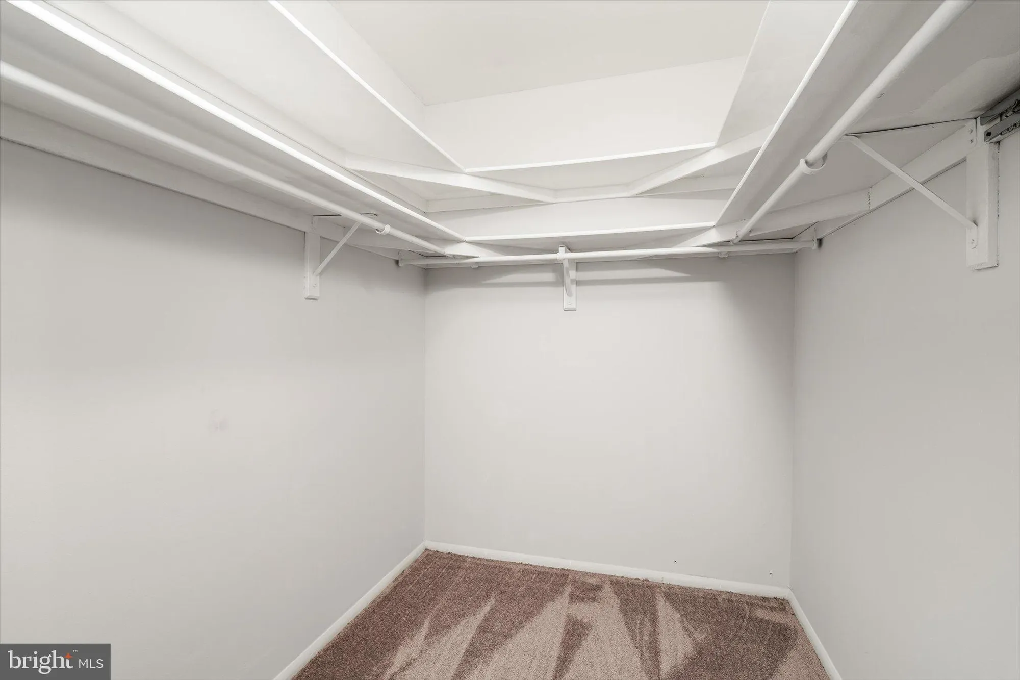 Property Slideshow image 23 of 28 | 48 dunstable rd, Southampton, NJ, 08088