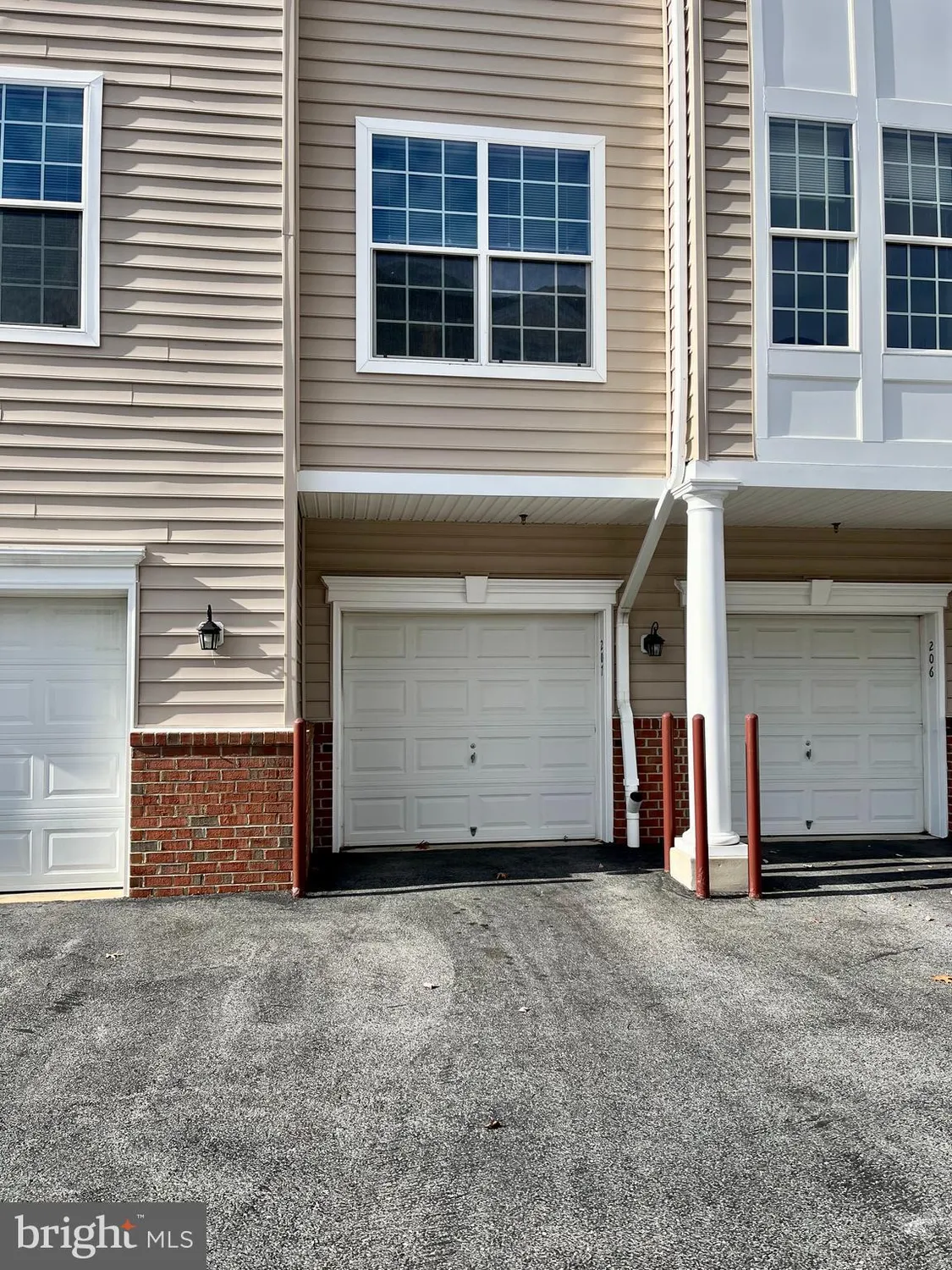 Property Slideshow image 9 of 9 | 7305 maplecrest rd 207, Elkridge, MD, 21075