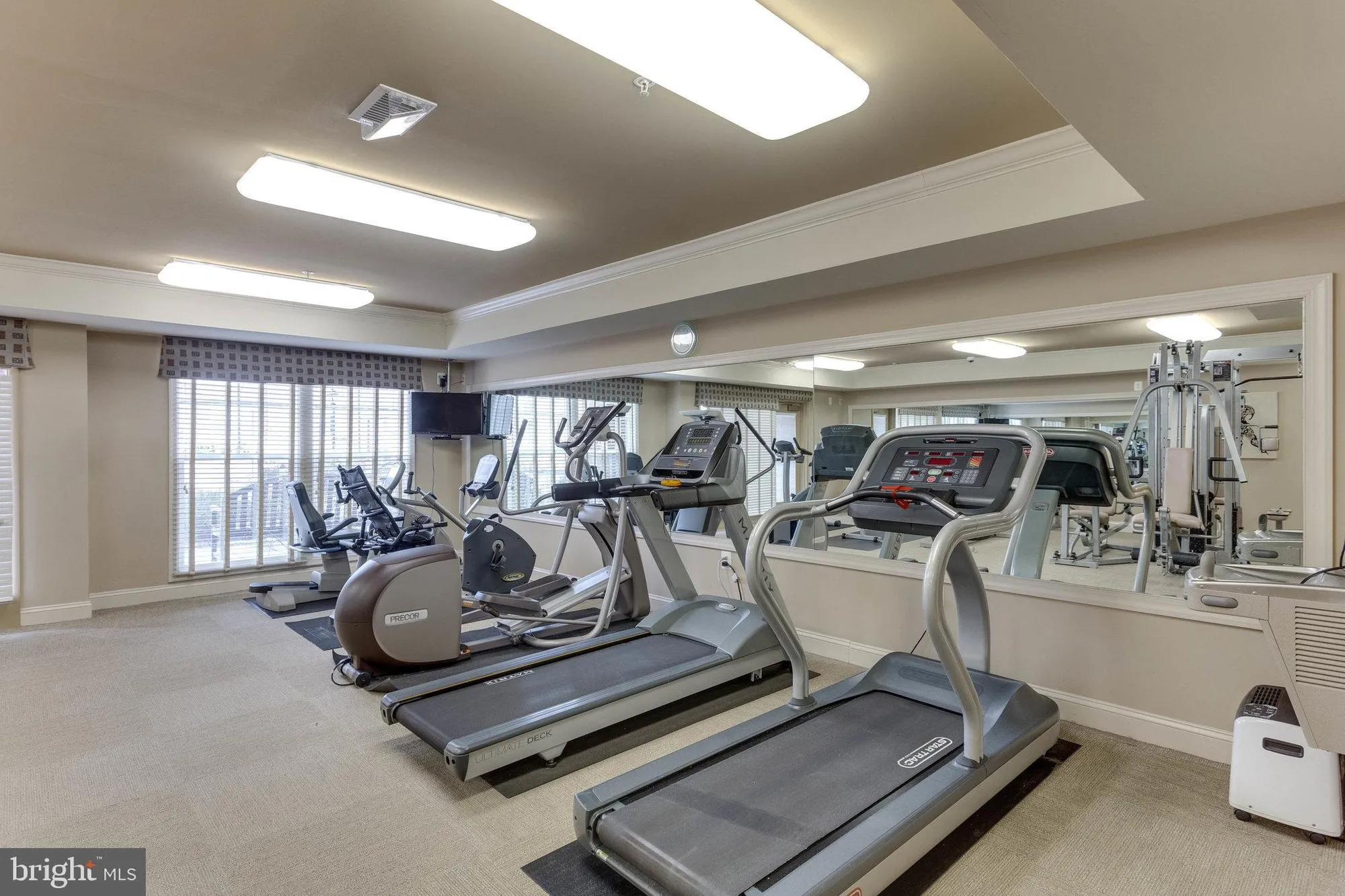 Property Slideshow image 22 of 80 | 2903 saintsbury plz 405, Fairfax, VA, 22031