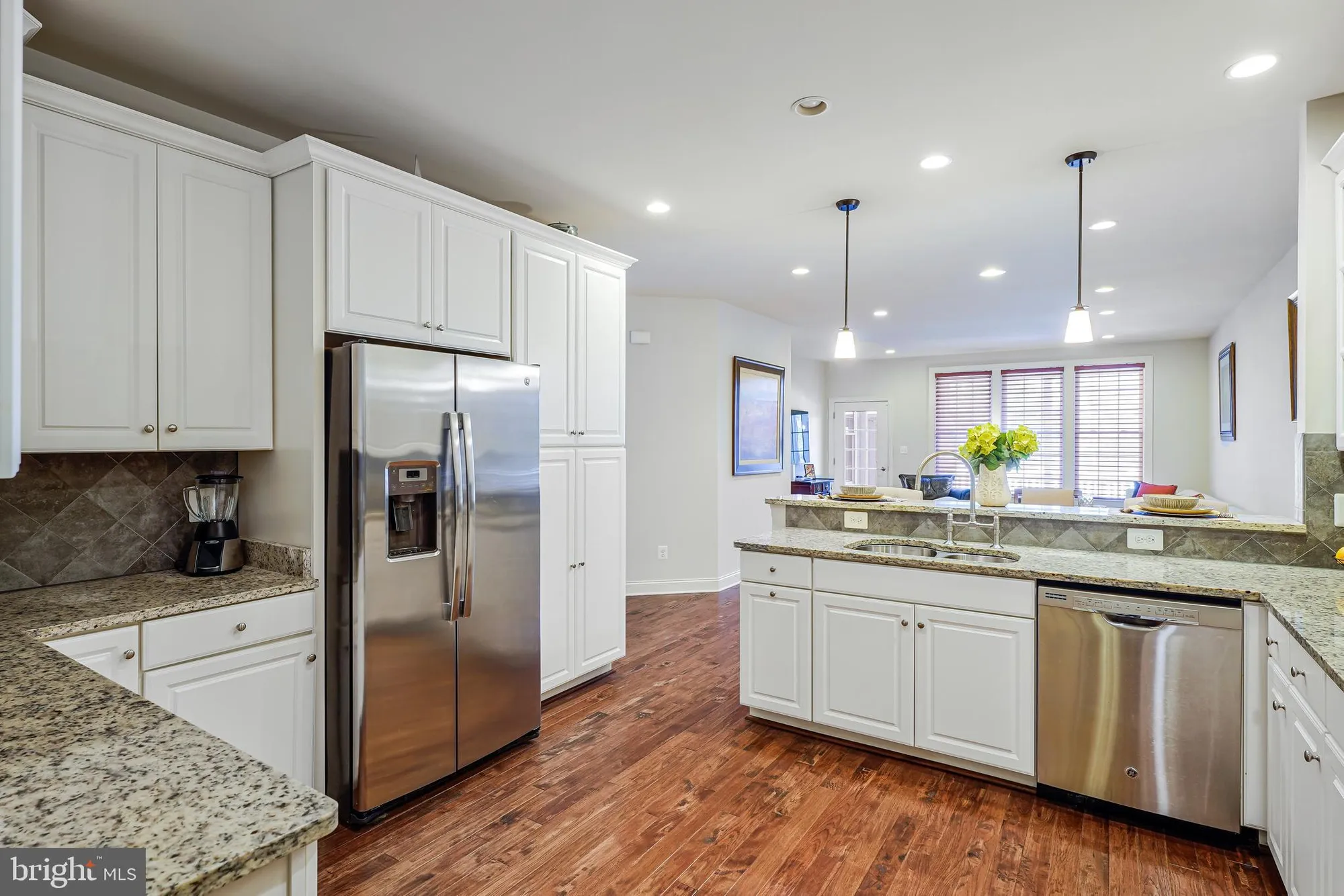 Property Slideshow image 16 of 60 | 20862 saber jet pl, Ashburn, VA, 20147
