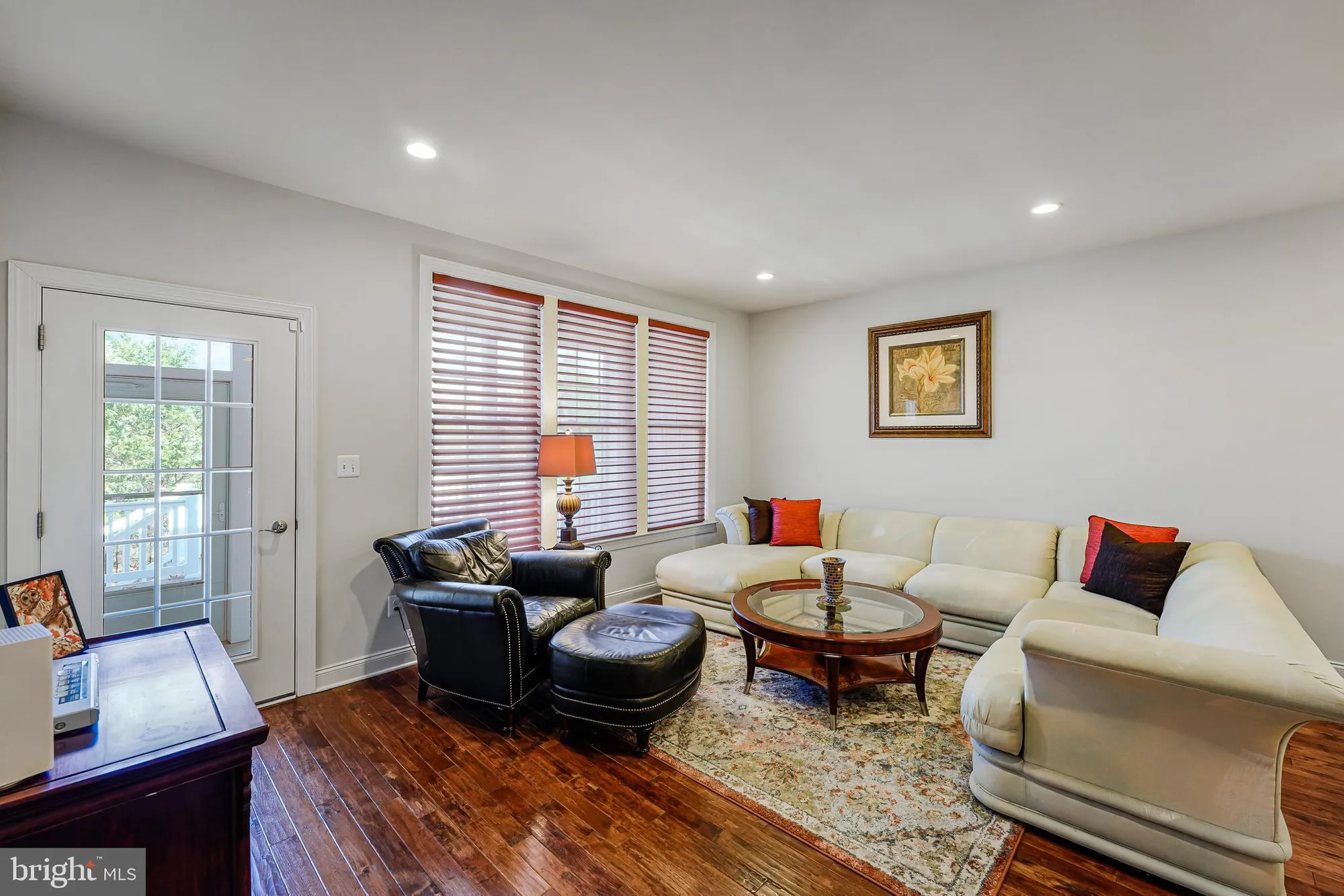 Property Slideshow image 20 of 60 | 20862 saber jet pl, Ashburn, VA, 20147