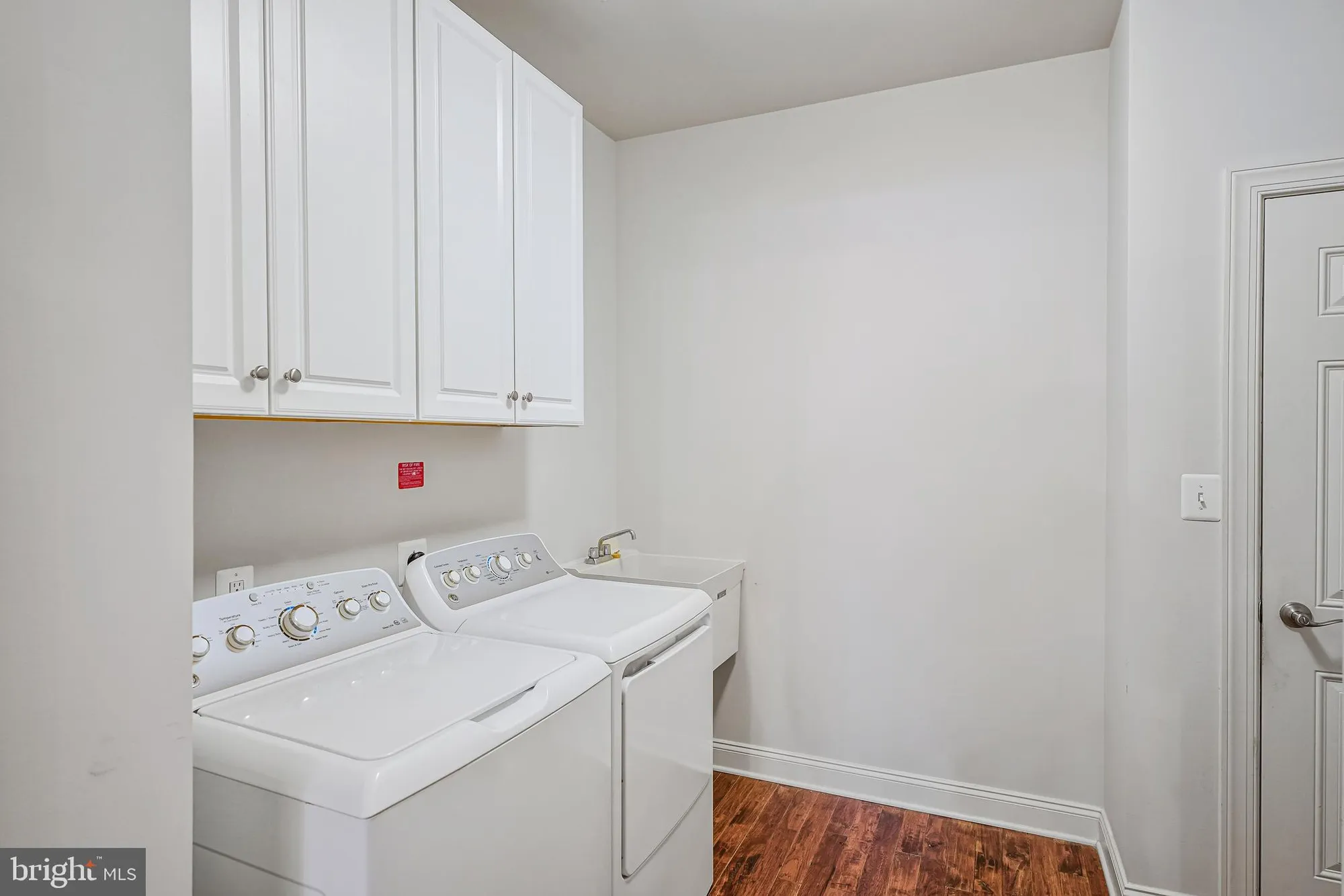 Property Slideshow image 18 of 60 | 20862 saber jet pl, Ashburn, VA, 20147