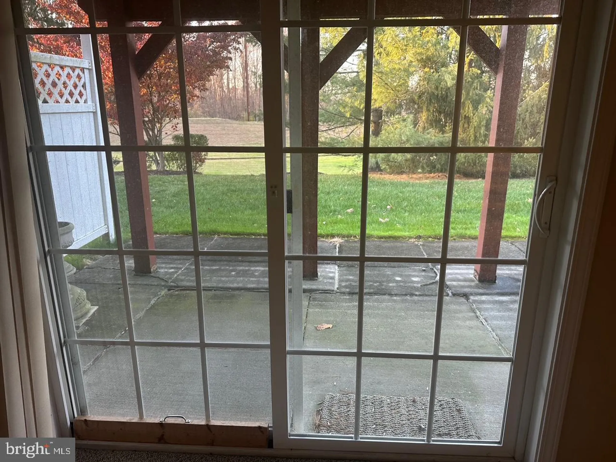 Property Slideshow image 8 of 16 | 146 grandview dr, Warminster, PA, 18974