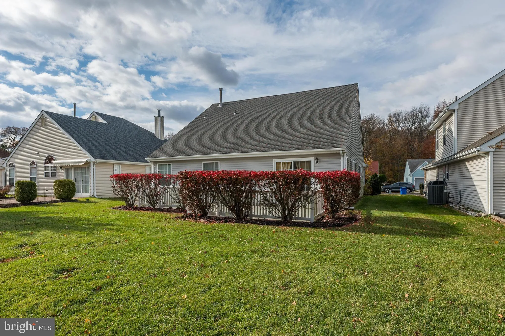 Property Slideshow image 34 of 38 | 71 peppergrass dr, Mount Laurel, NJ, 08054