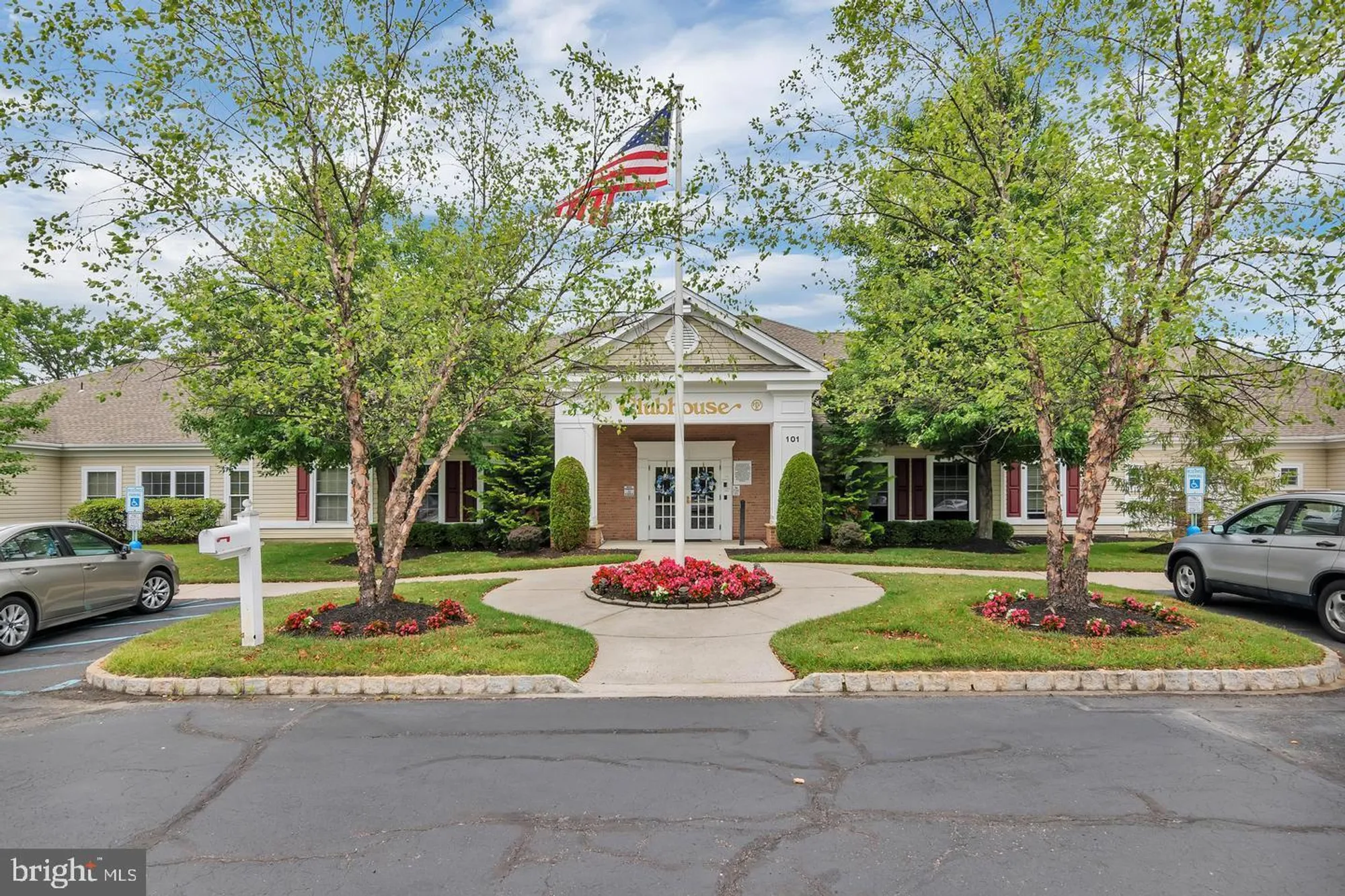 Property Slideshow image 37 of 38 | 71 peppergrass dr, Mount Laurel, NJ, 08054